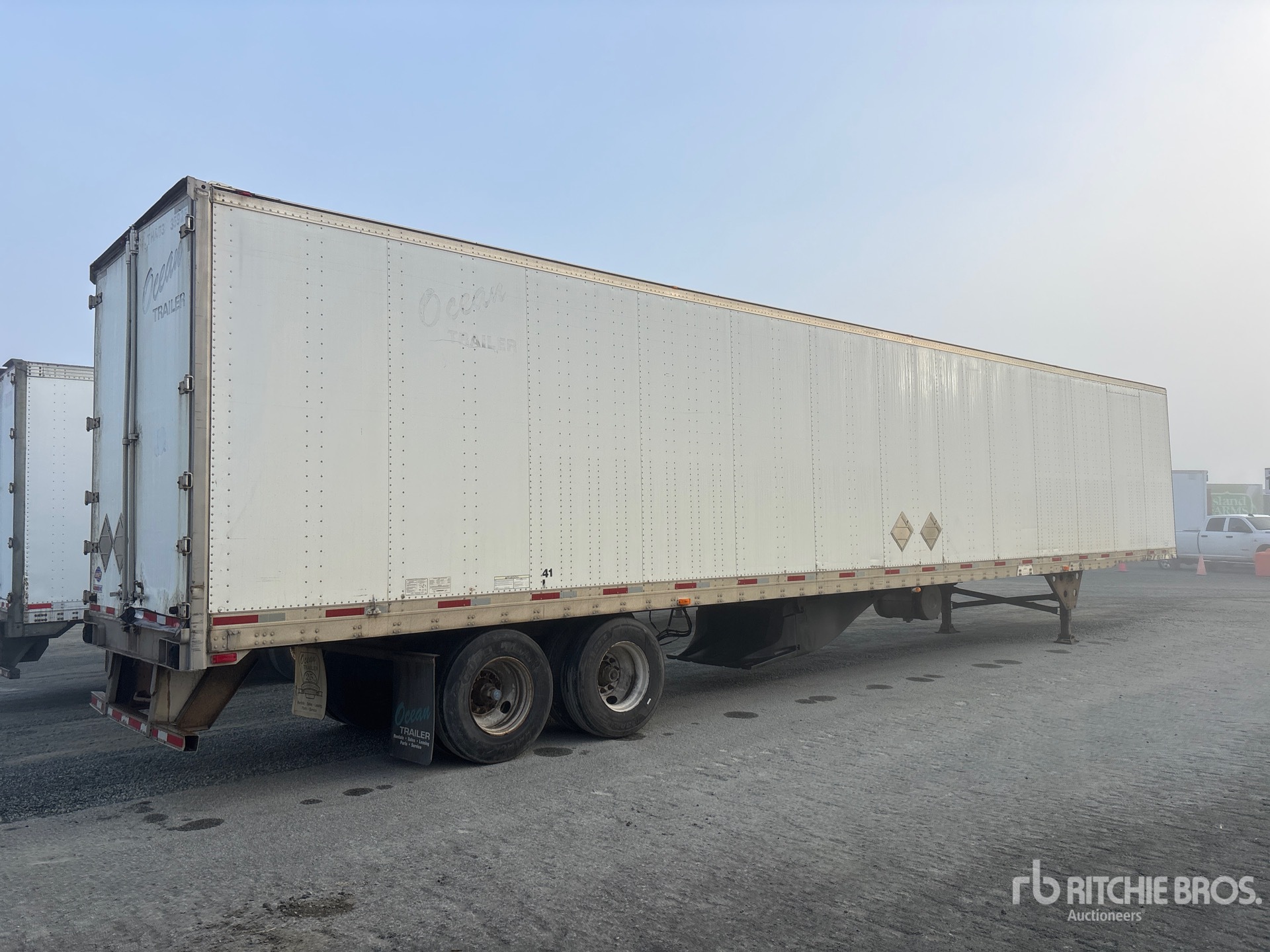 2007 Utility 53 FT X 102 IN TRI/A HEATED