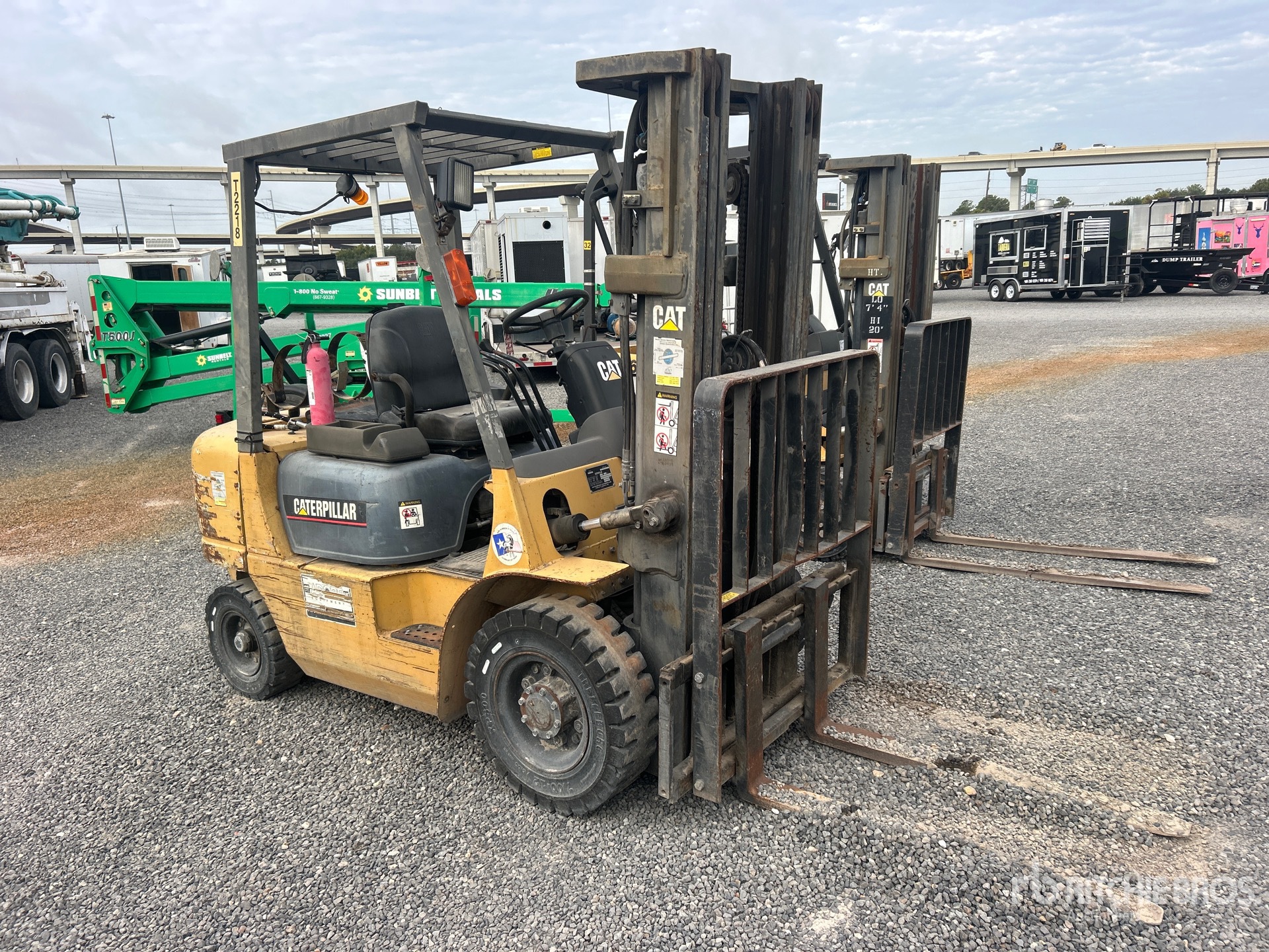 2001 Caterpillar GP25LP
