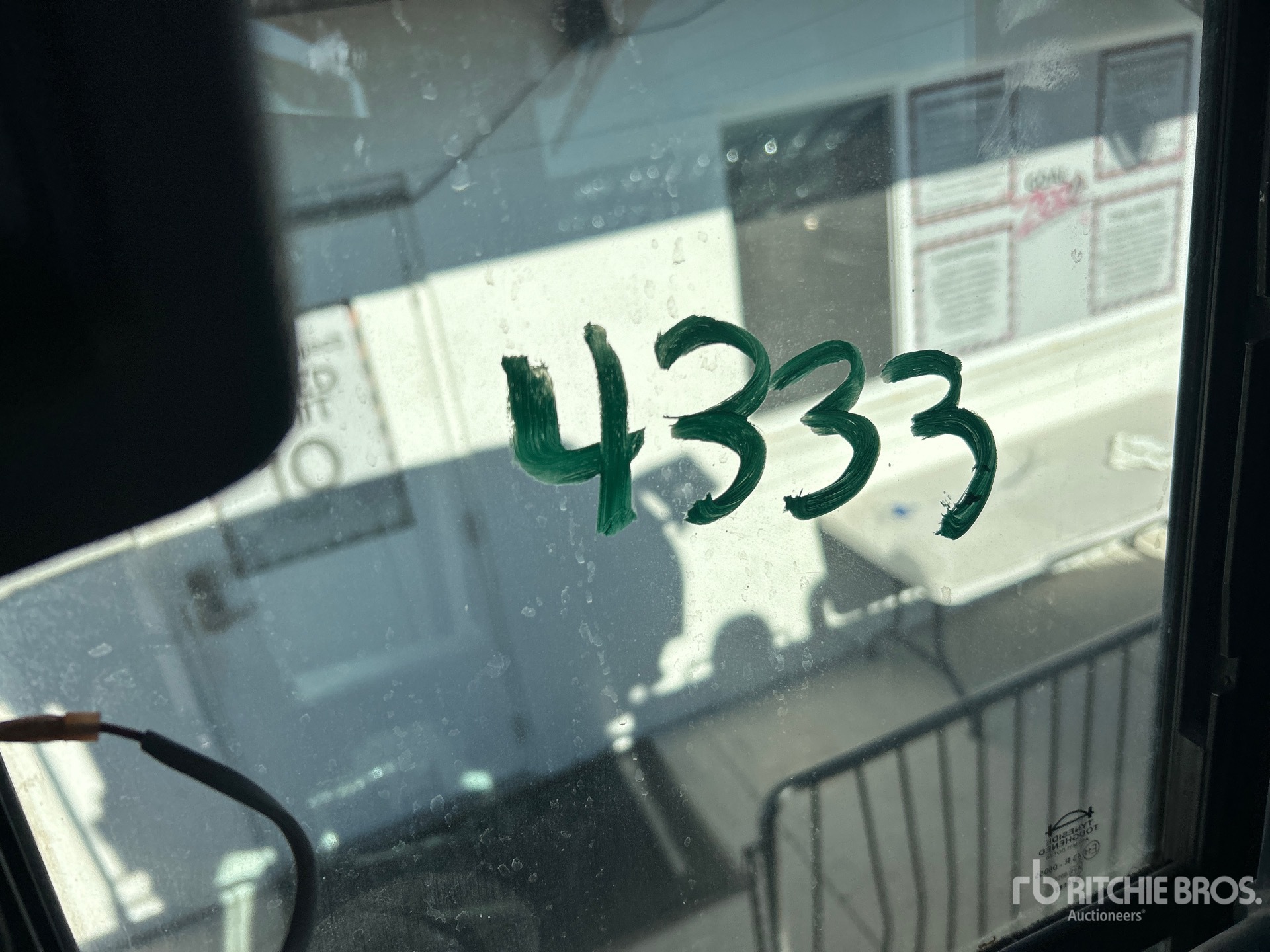 2010 John Deere 672GP