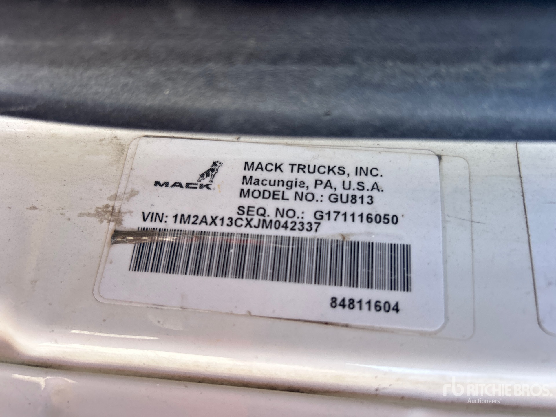 2018 Mack GU813