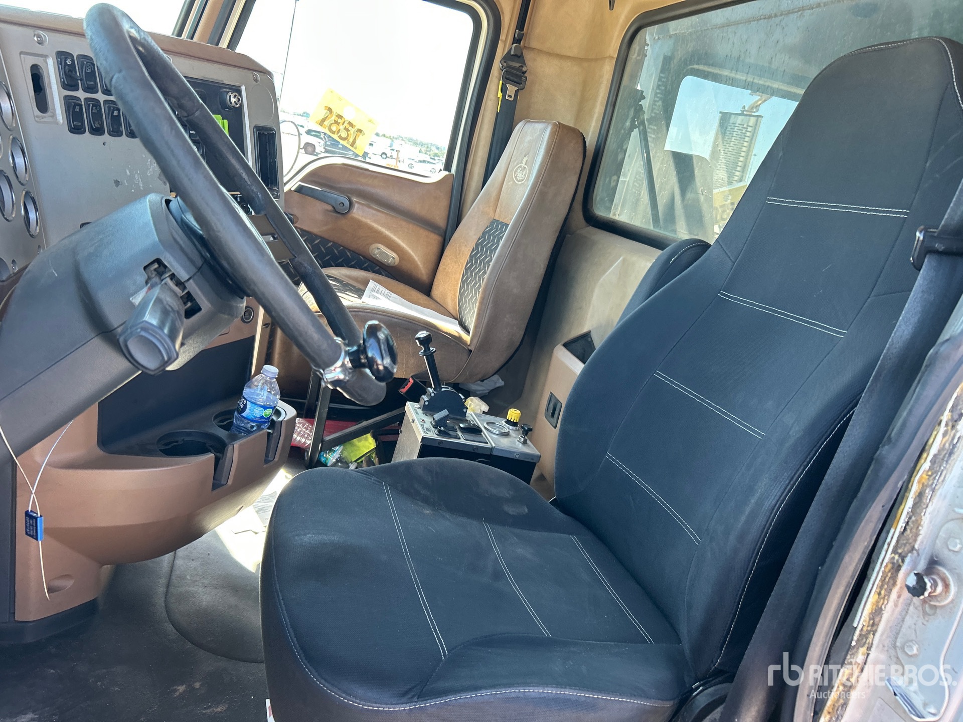 2018 Mack GU813