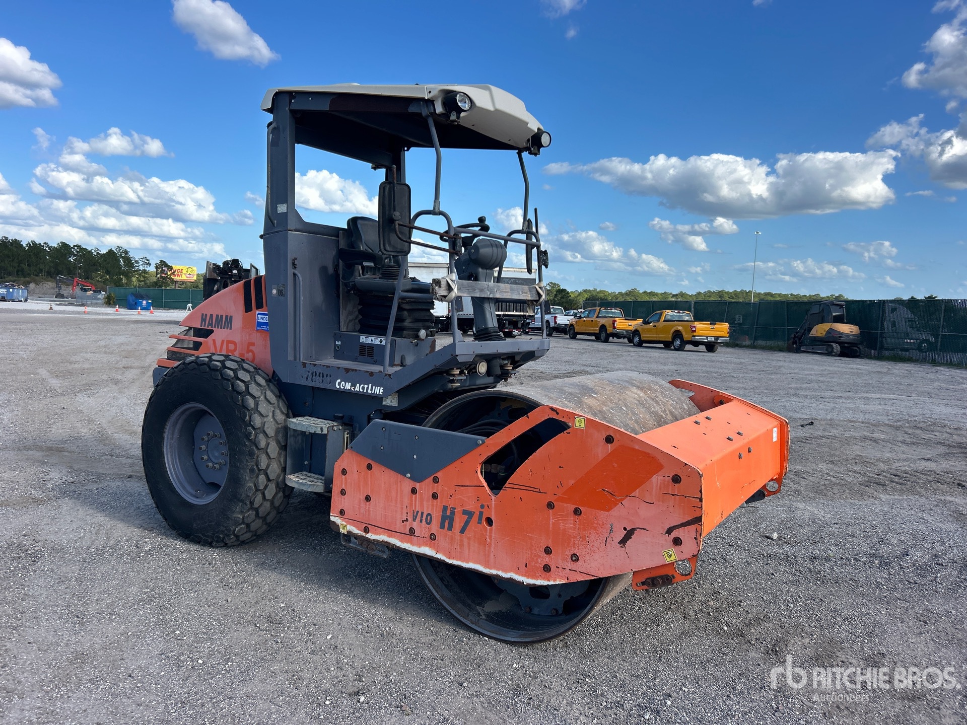 2015 Hamm H 7I VIO