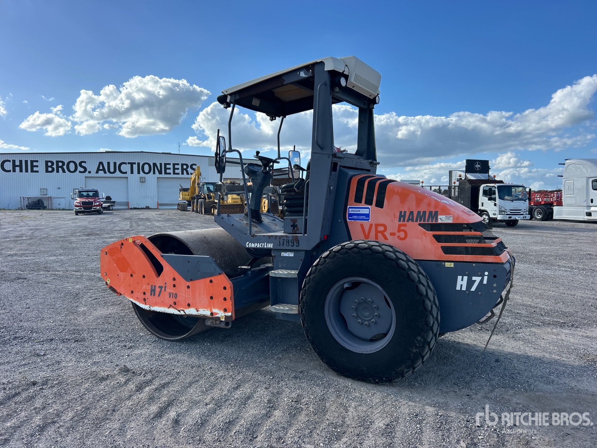 2015 Hamm H 7I VIO