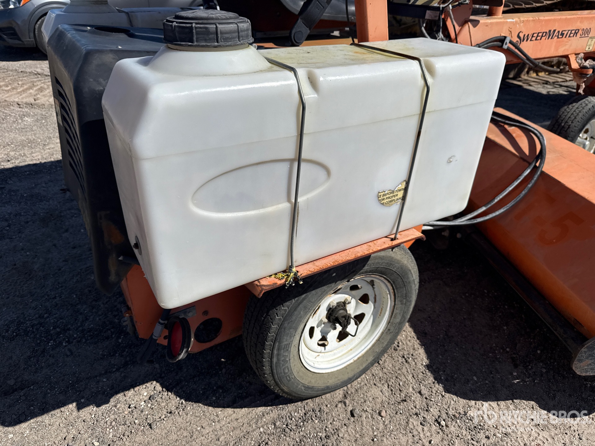2014 Lay-Mor SM300
