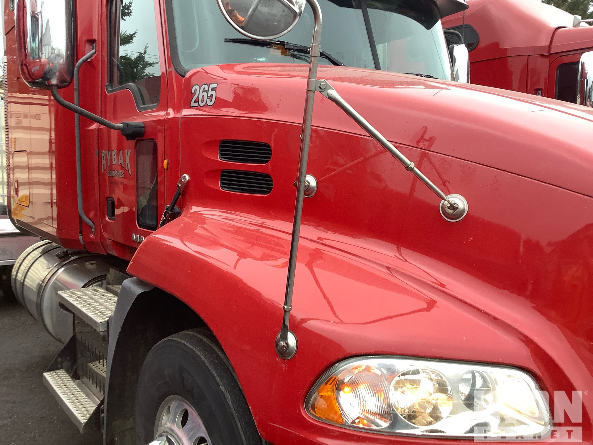 2012 Mack CXU613
