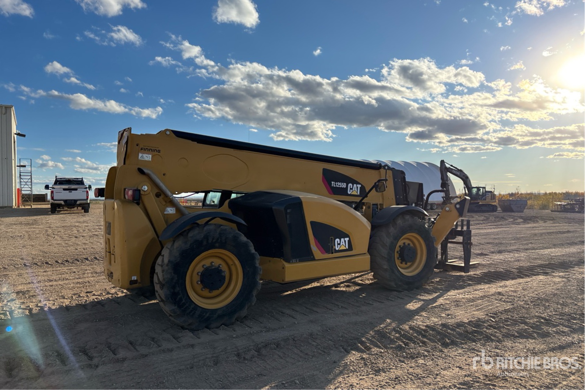2016 Caterpillar TL1255D