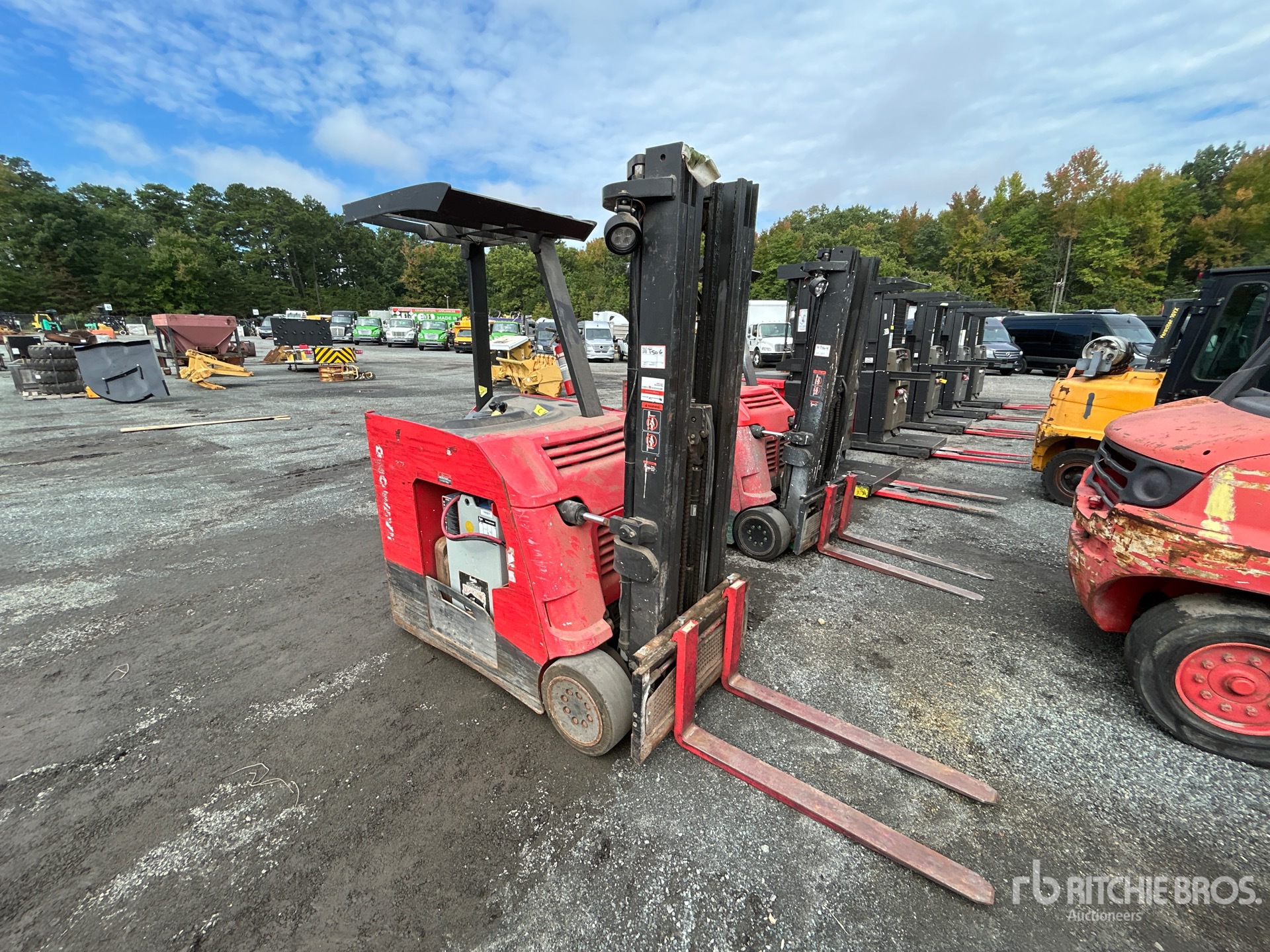 2019 Raymond 4250
