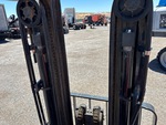Hydraulics with Mast Lift Cylinders