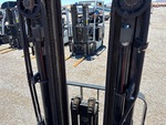Hydraulics with Mast Lift Cylinders