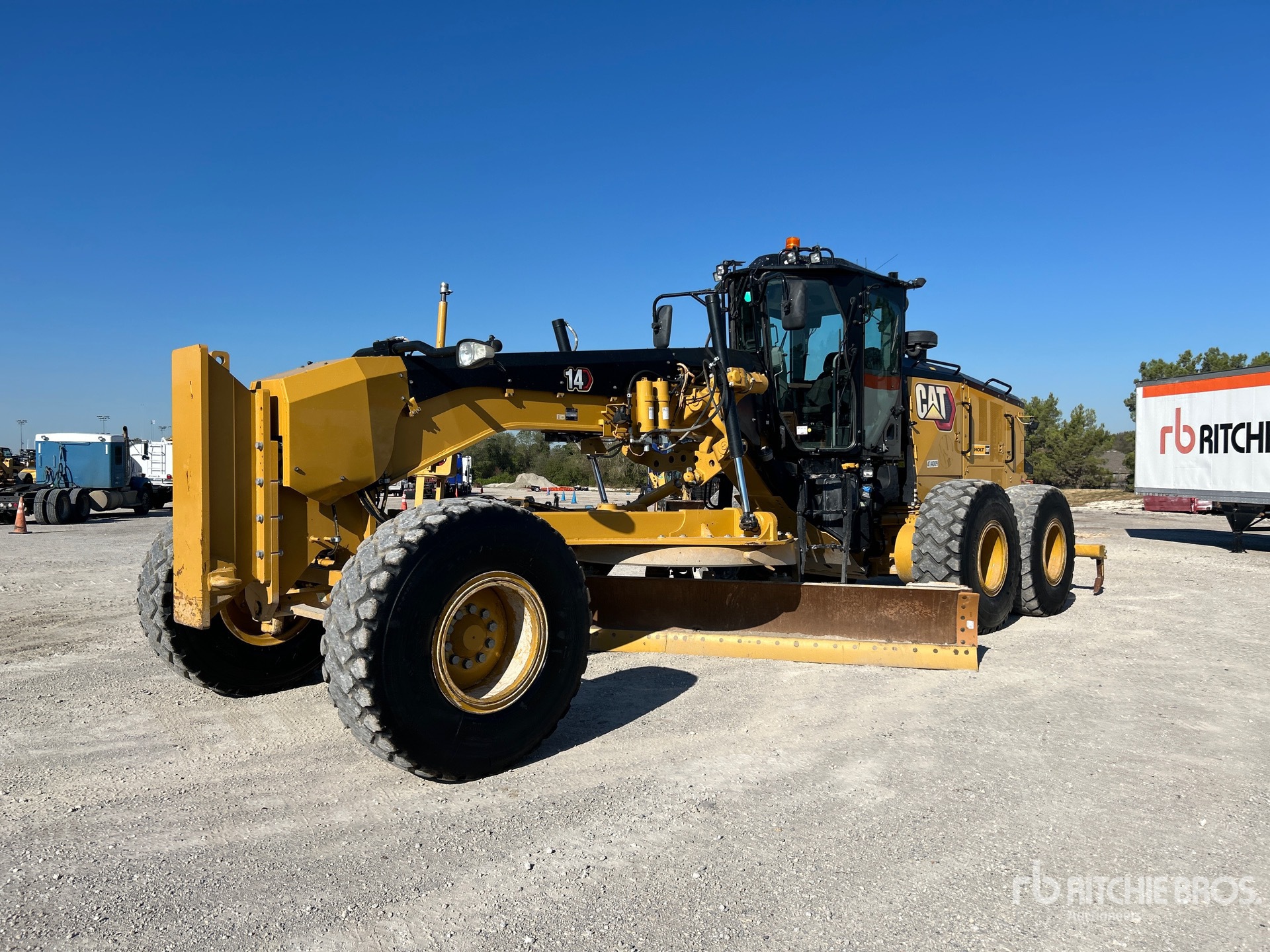 2021 Caterpillar 14