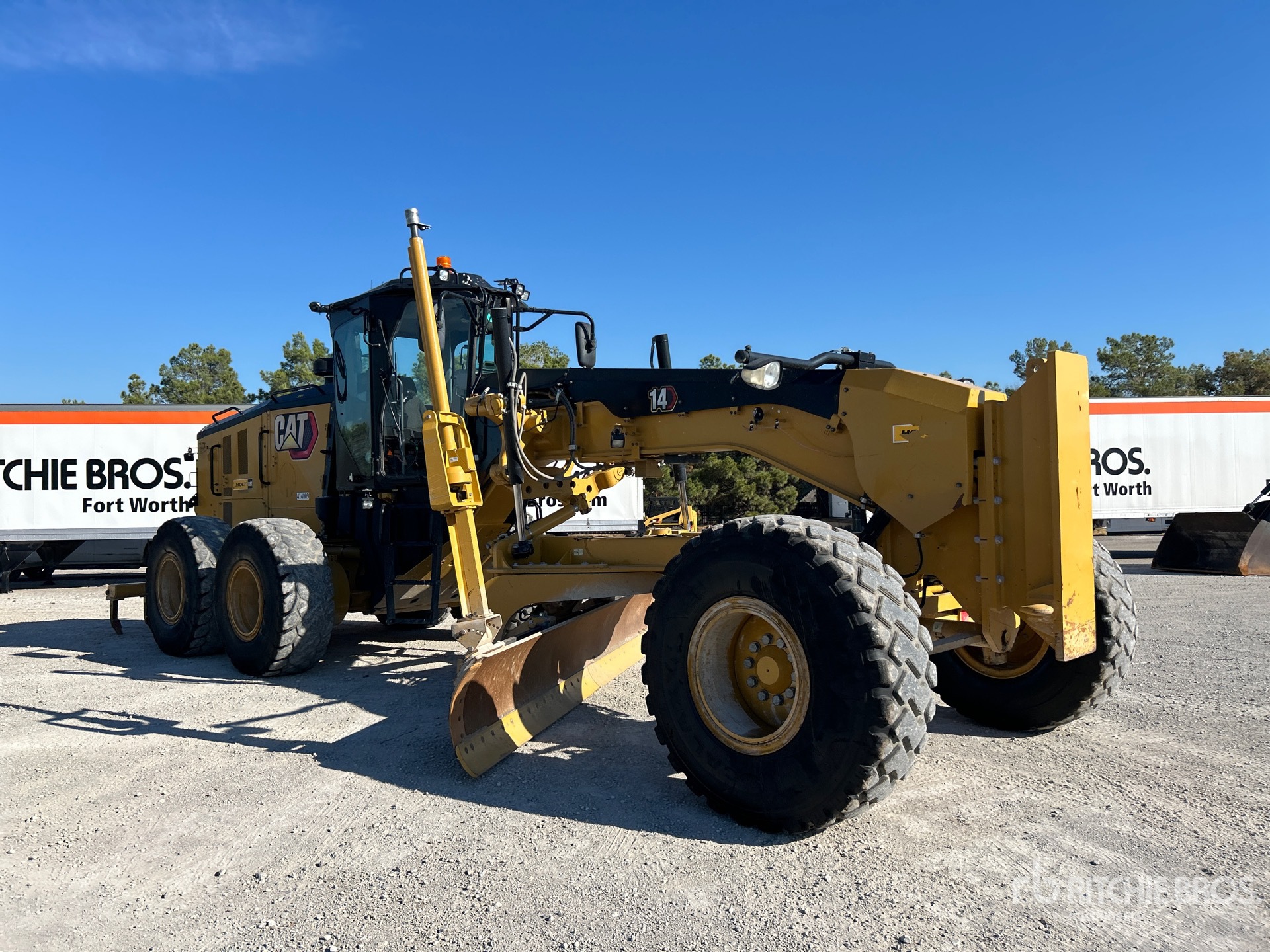 2021 Caterpillar 14