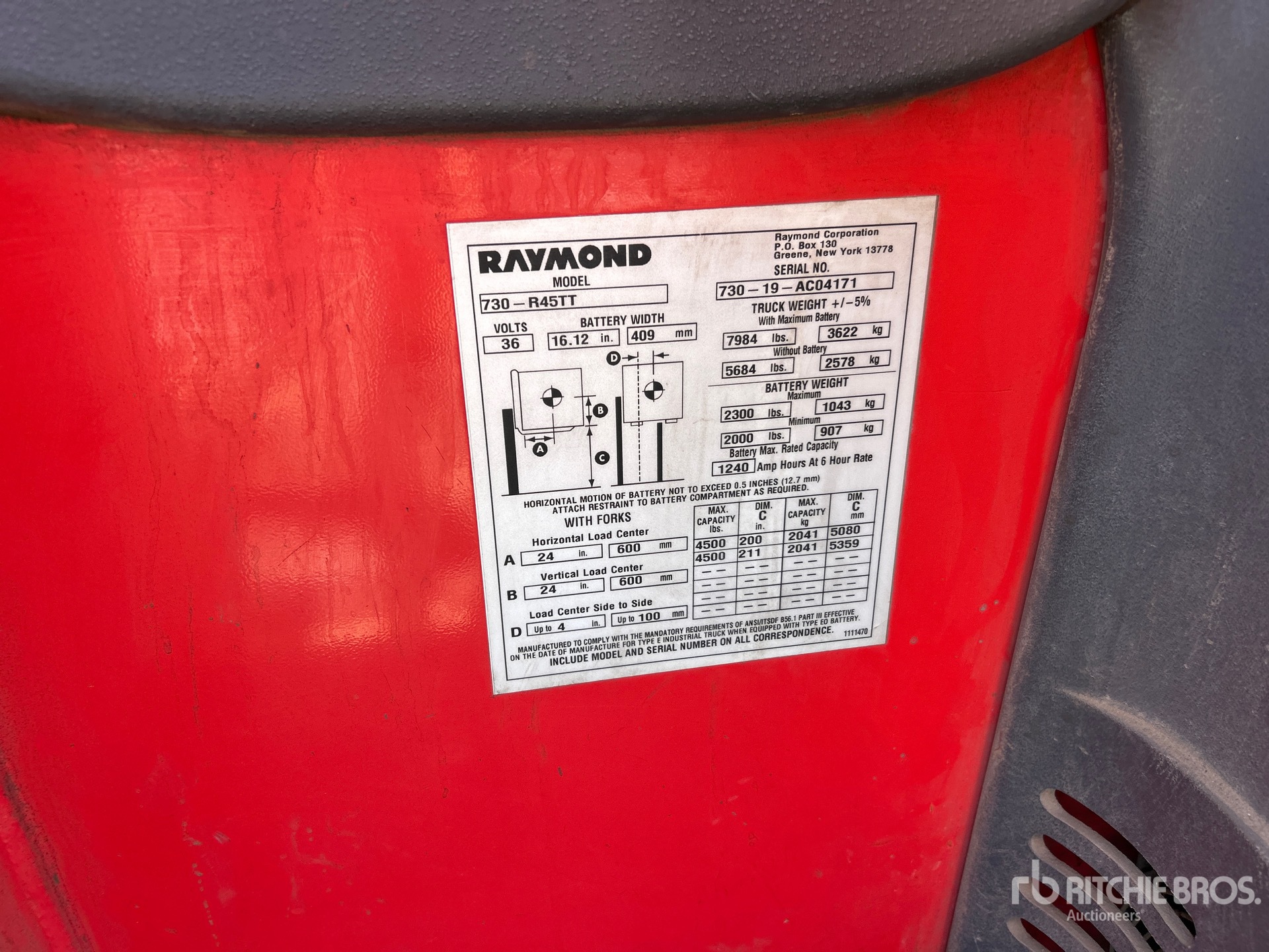 2019 Raymond 7300