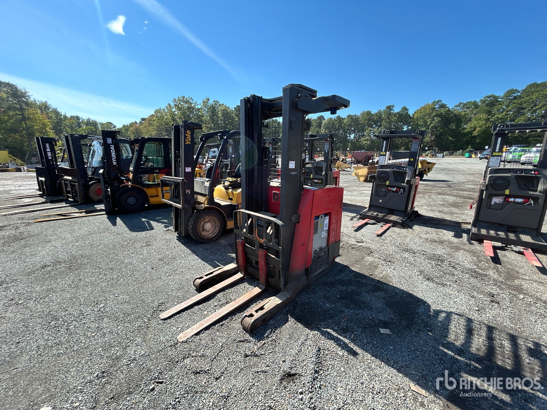 Photo of 2019 Raymond 7300