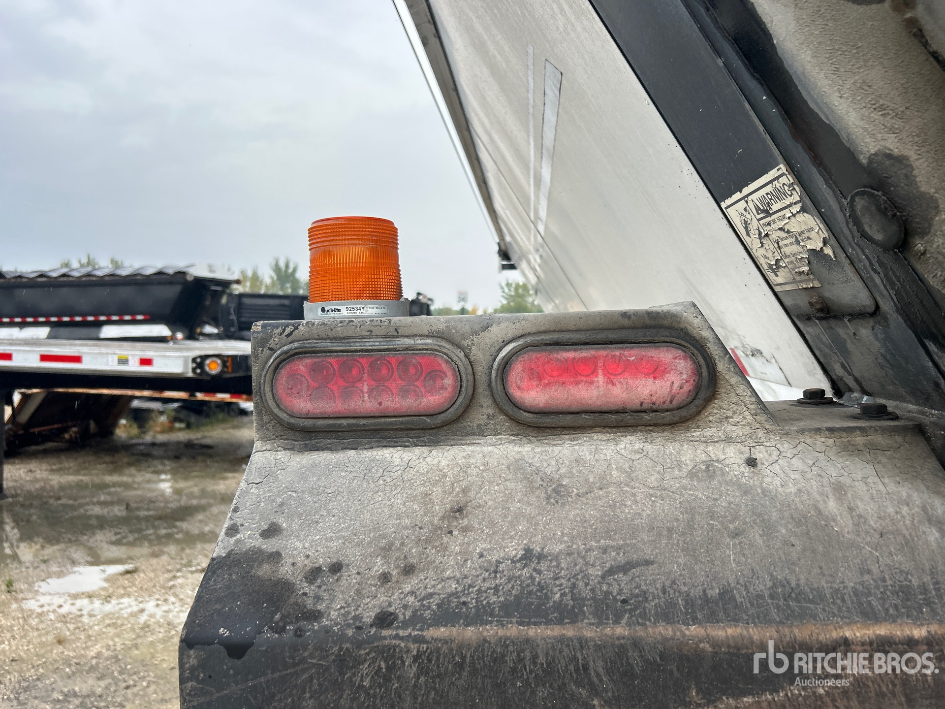 2018 Trail King OLB226NG