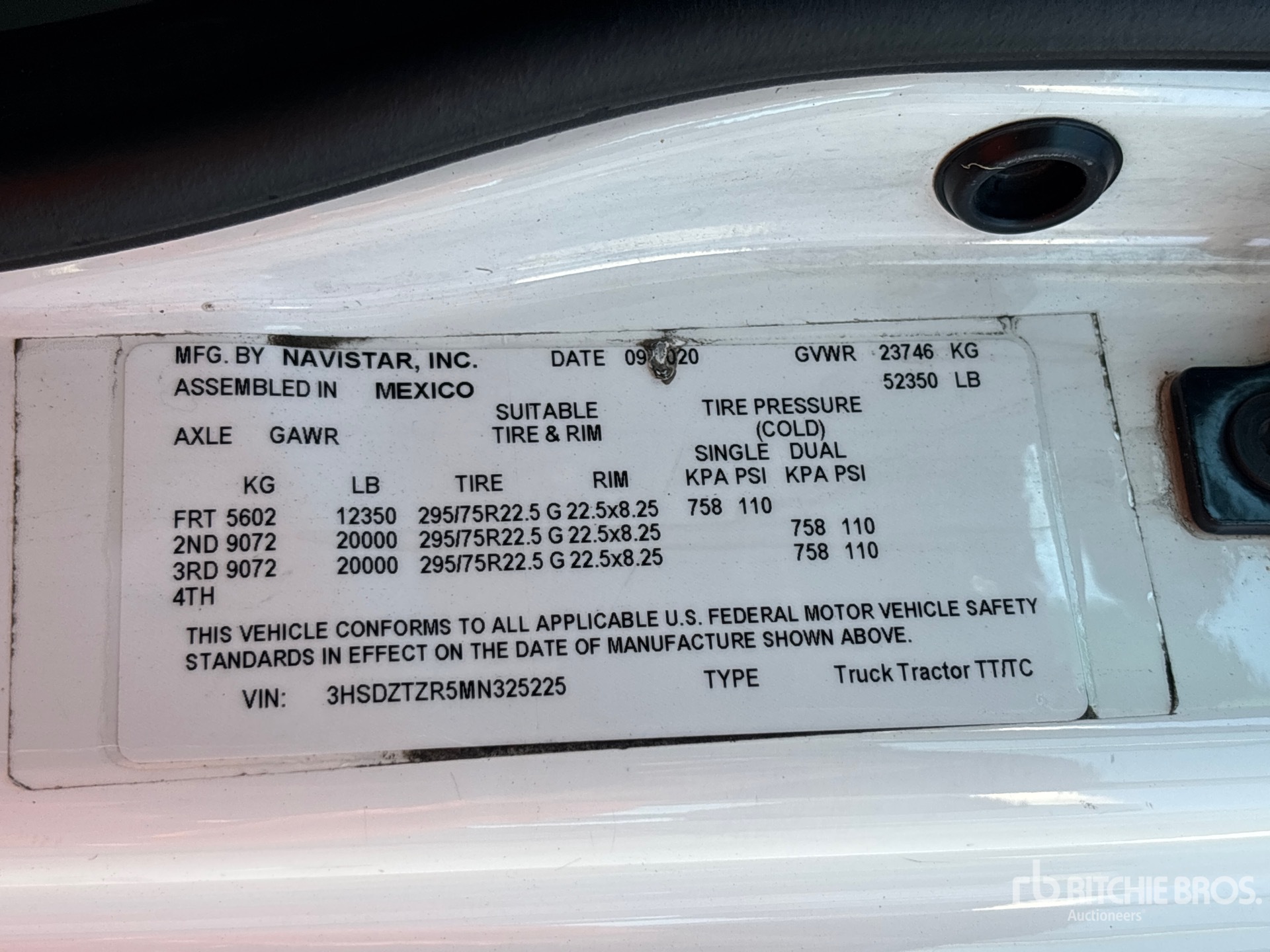 2021 International LT625