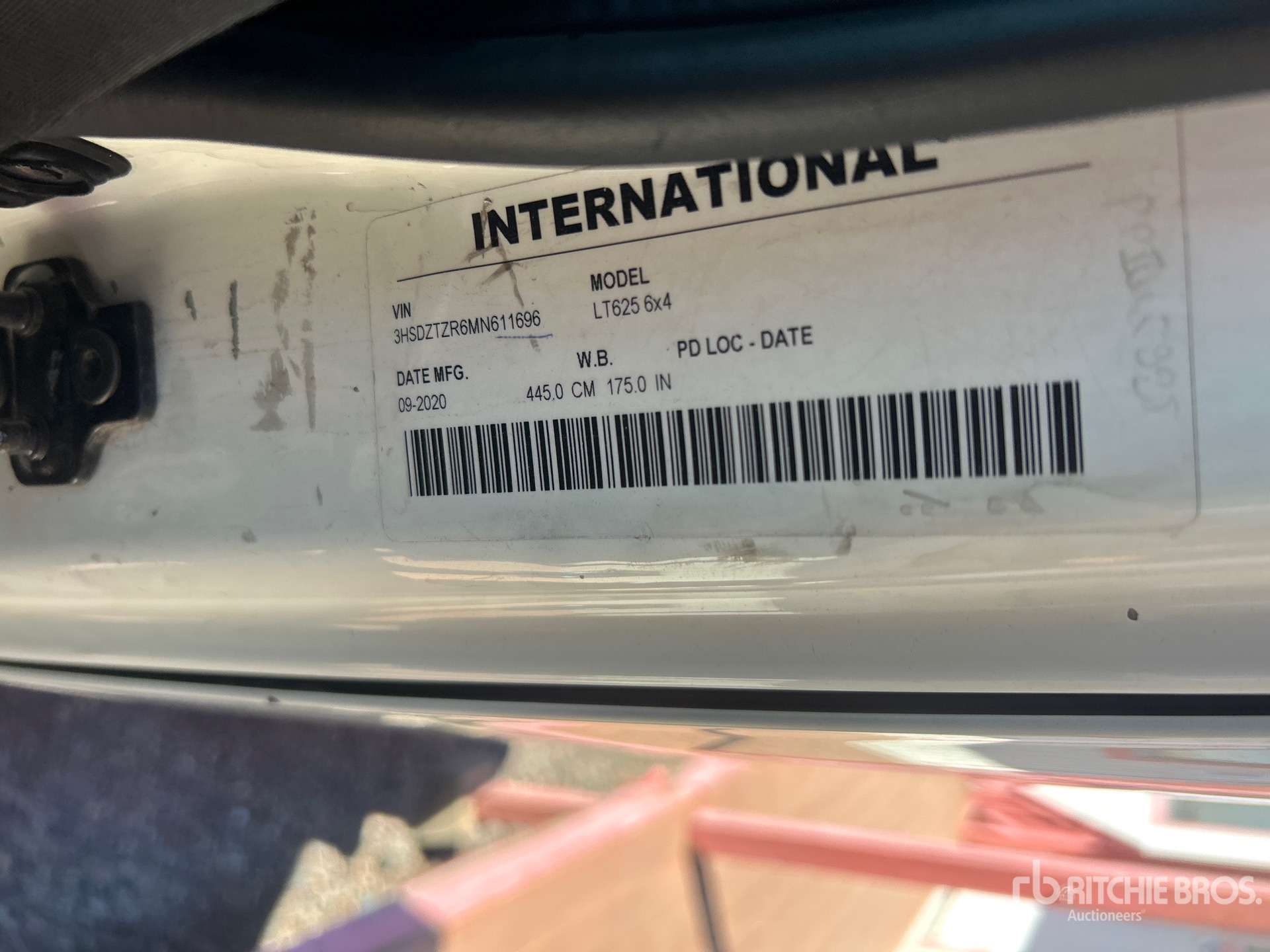 2021 International LT625