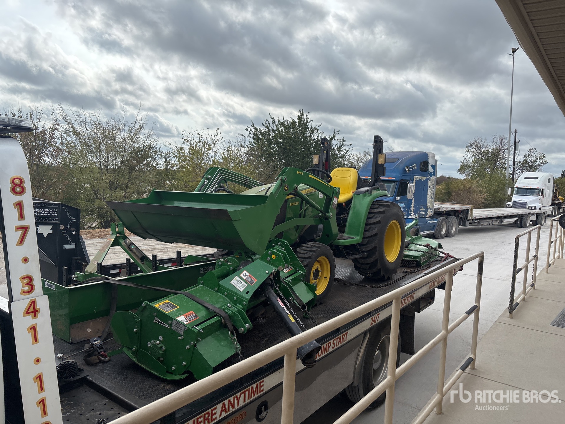 2024 John Deere 3032E