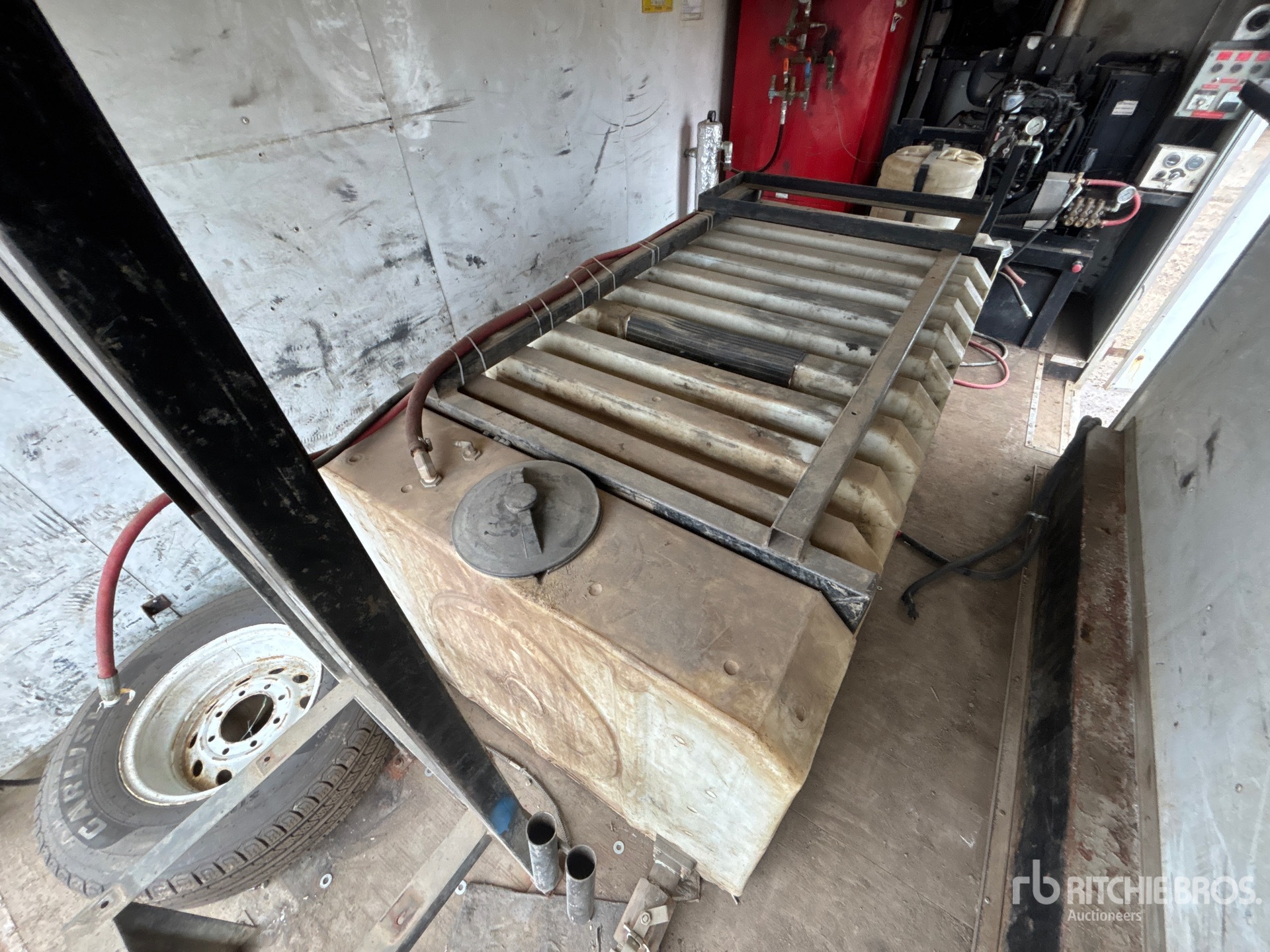 2015 Forest River 16 FT T/A BOILER/STEAMER