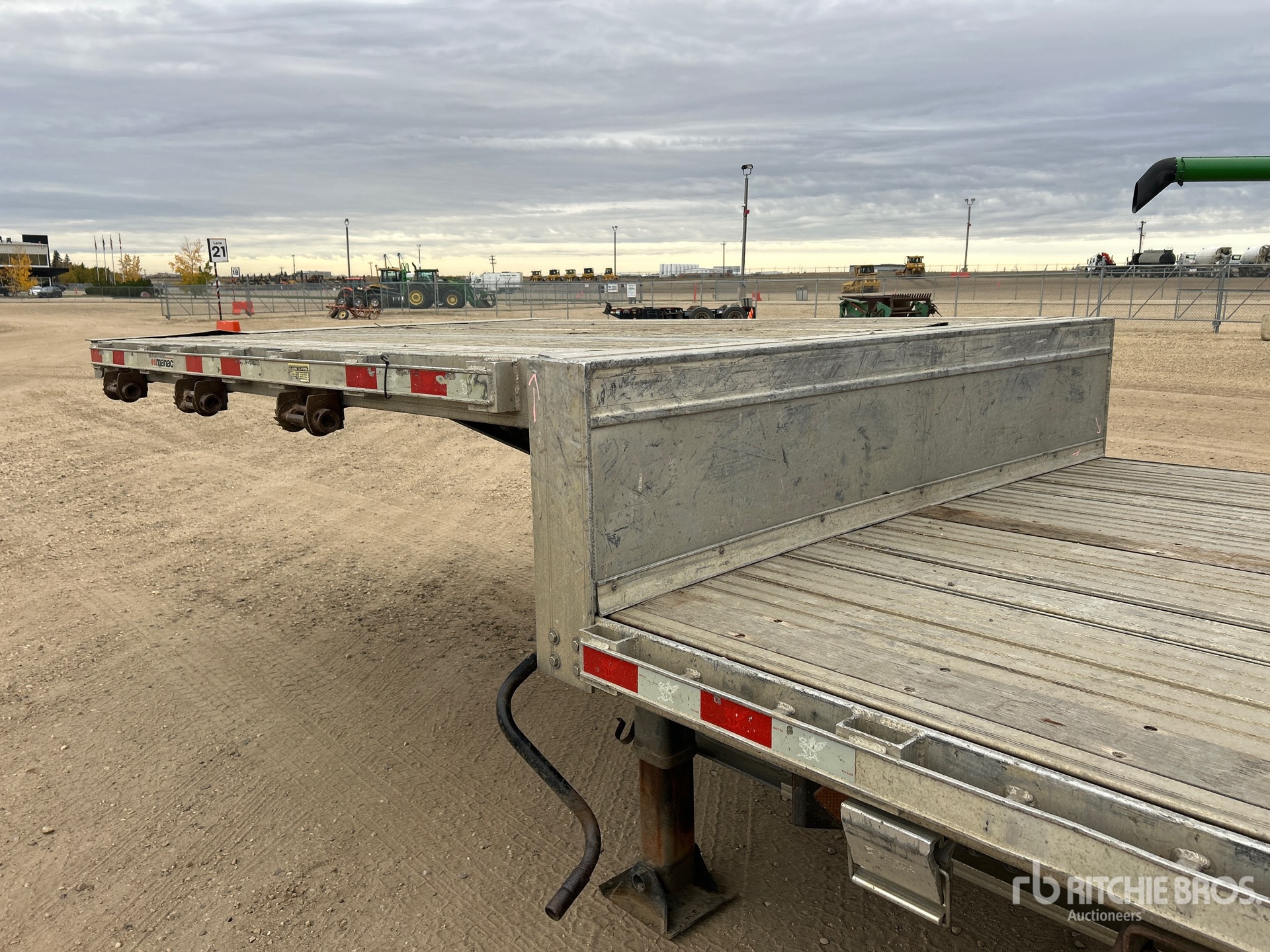 2015 Manac 53 FT T/A