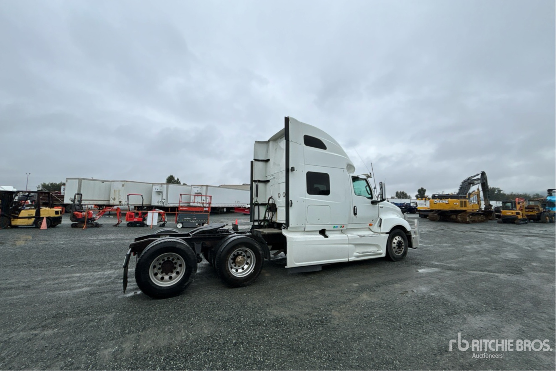 2019 International LT625