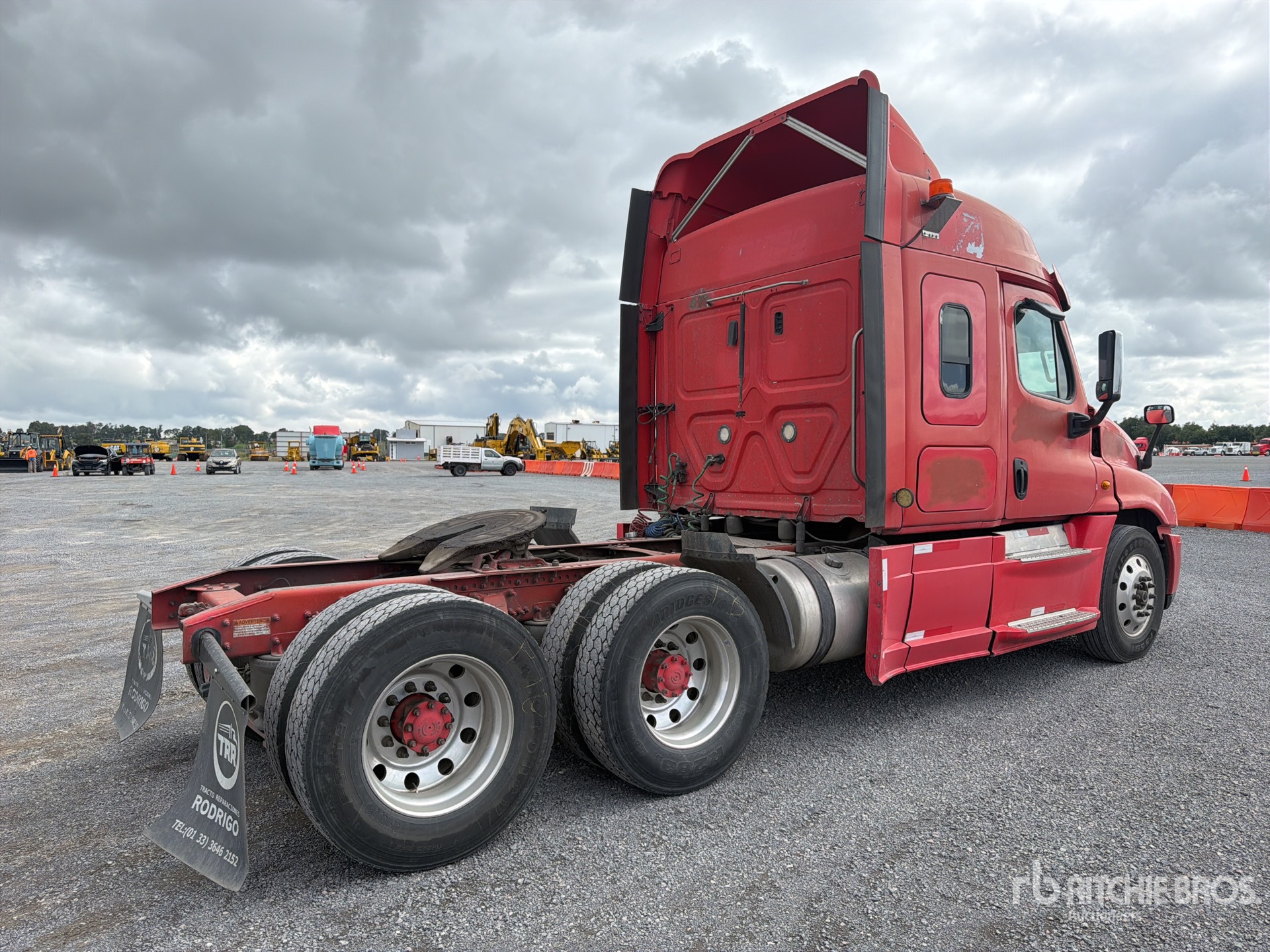 2019 Freightliner CASCADIA 125