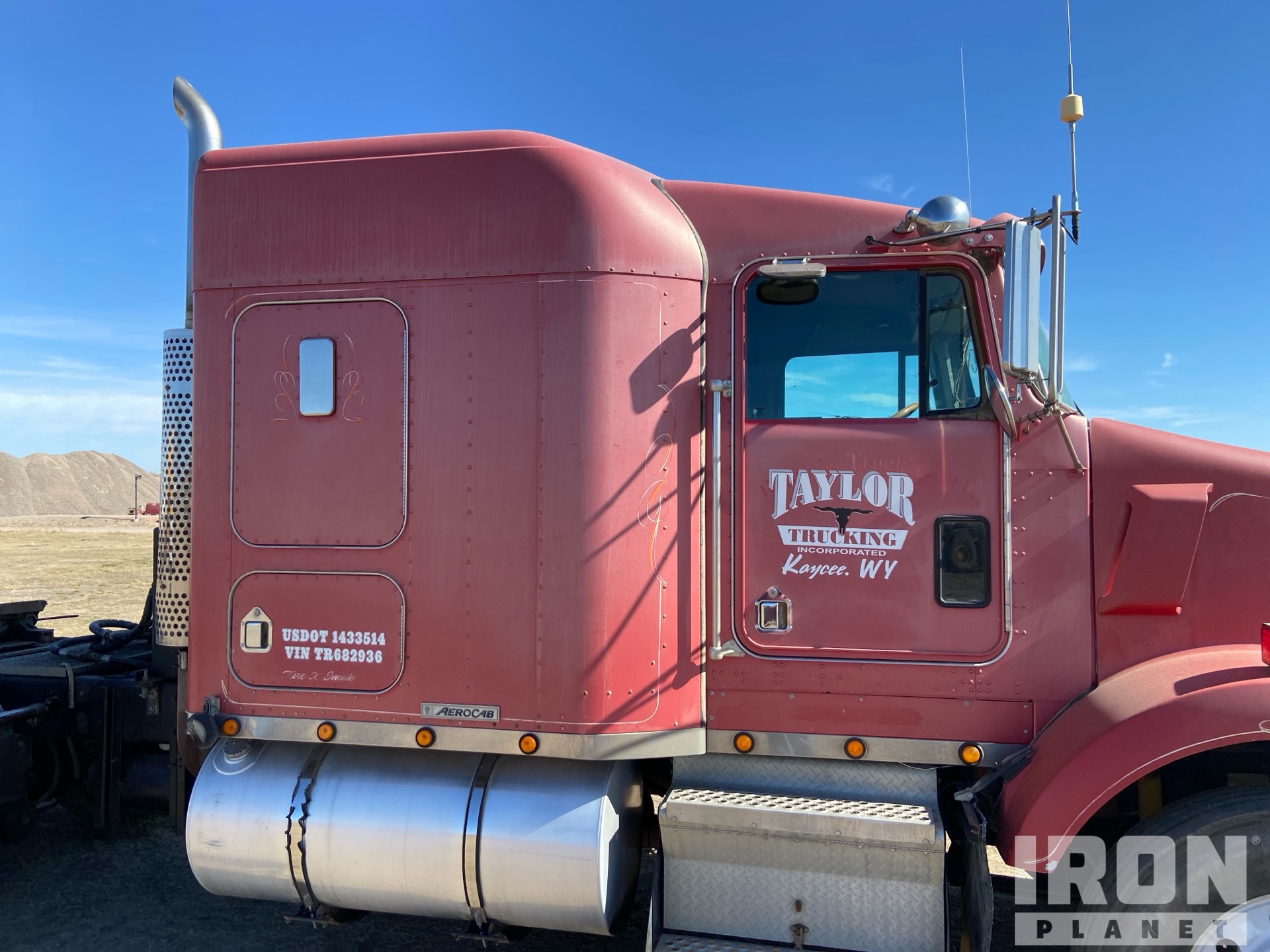 1996 Kenworth T800