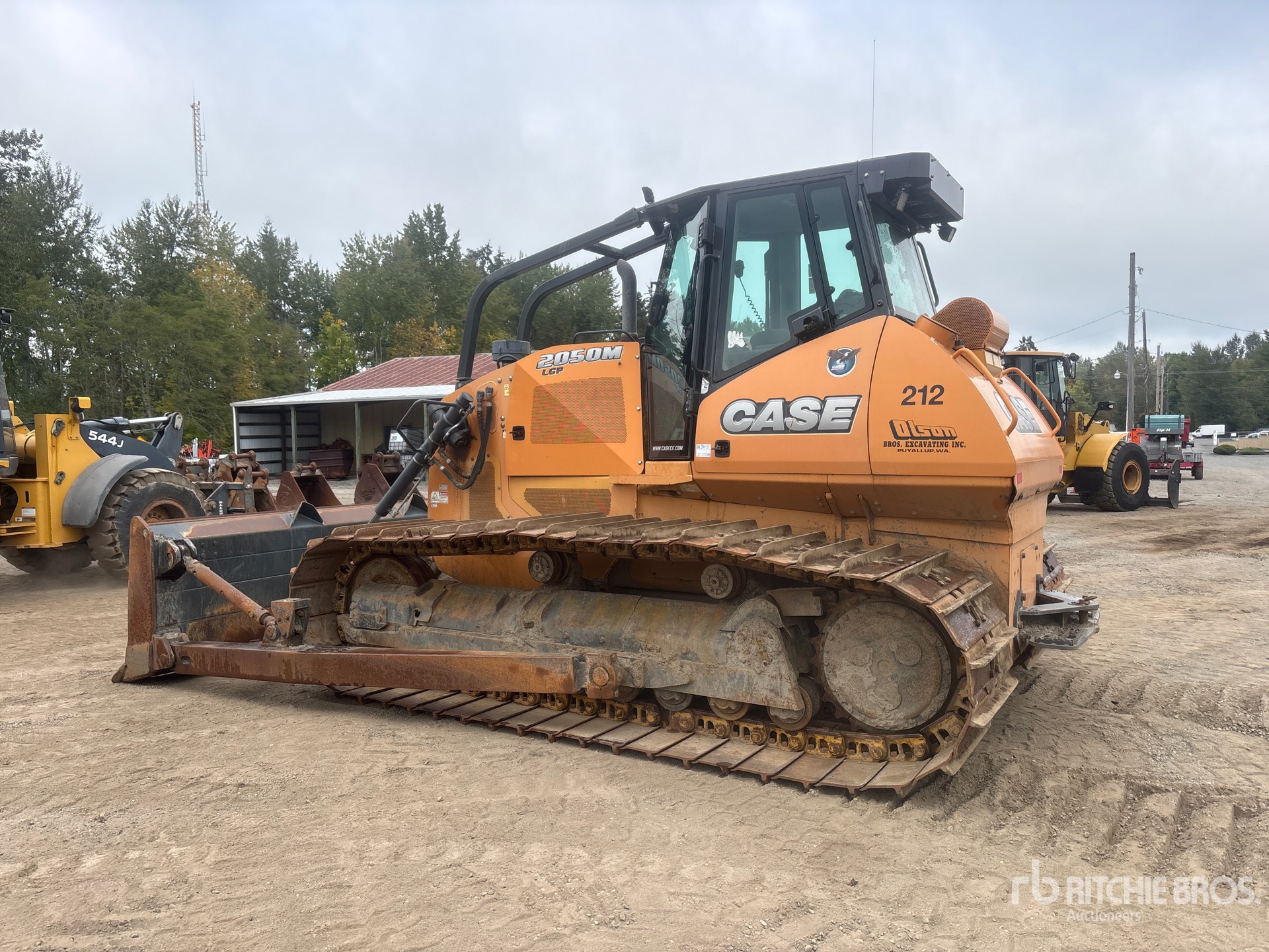 2015 Case 2050M
