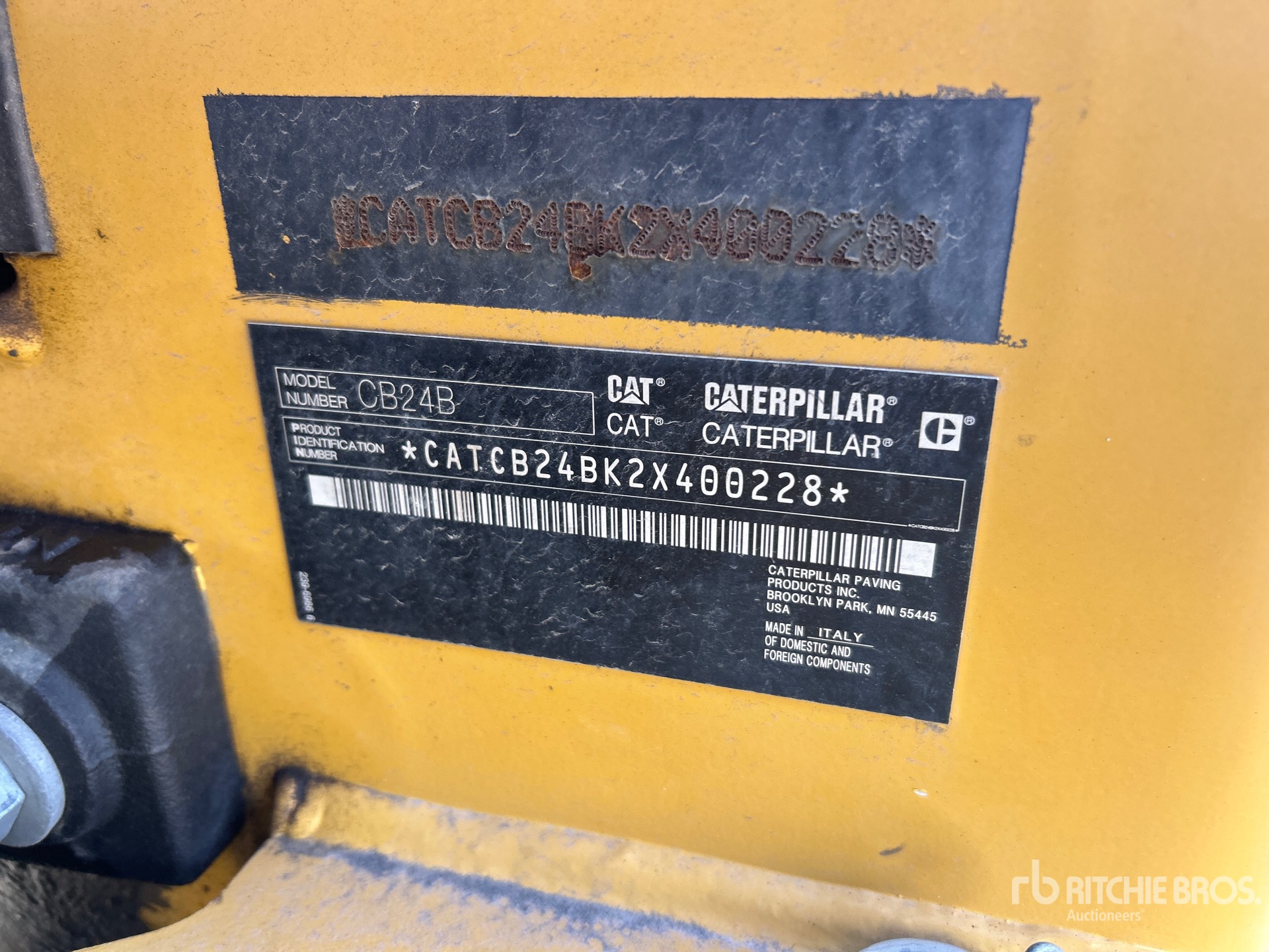 2016 Caterpillar CB24B