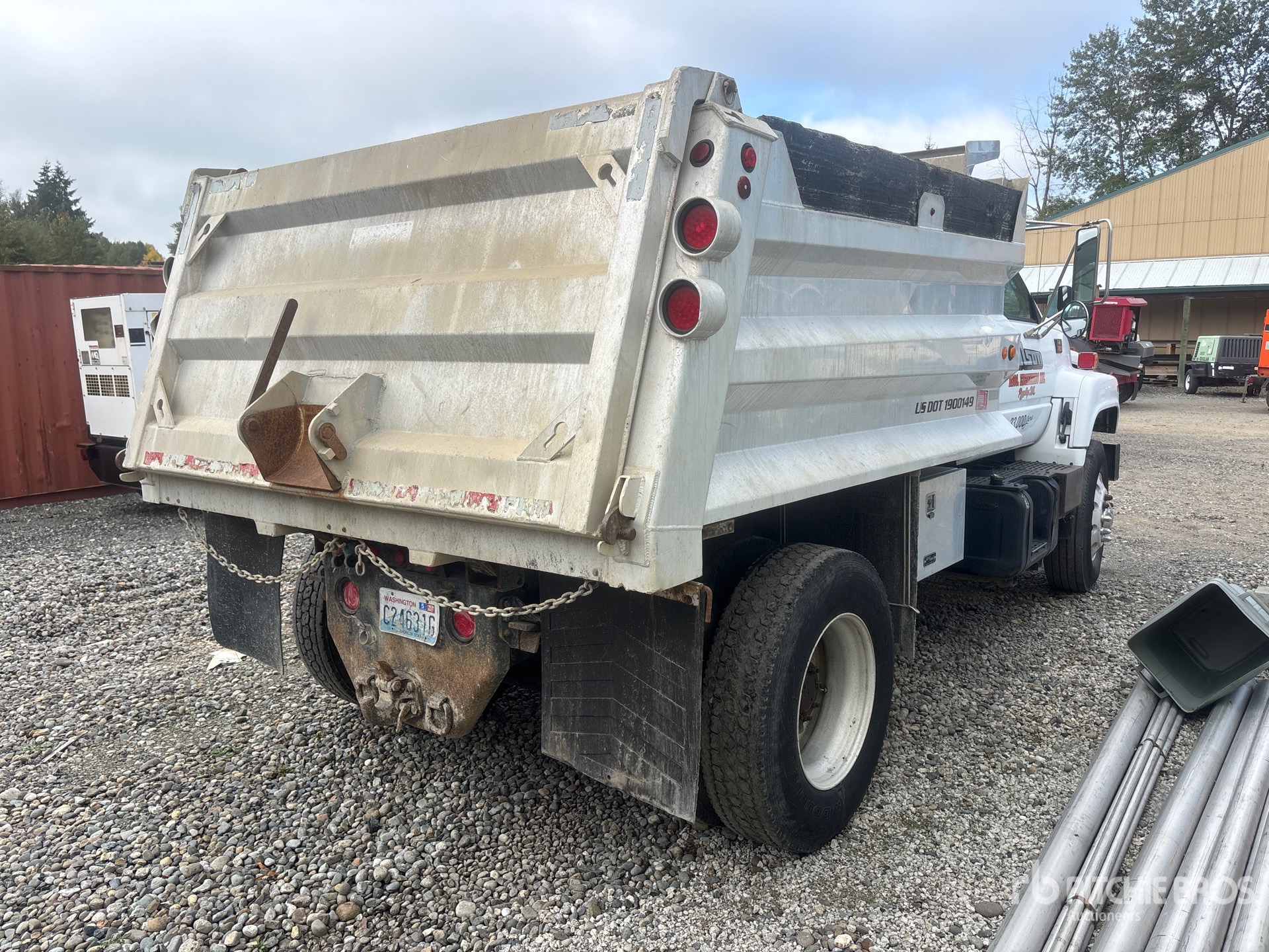 2000 Chevrolet C7500