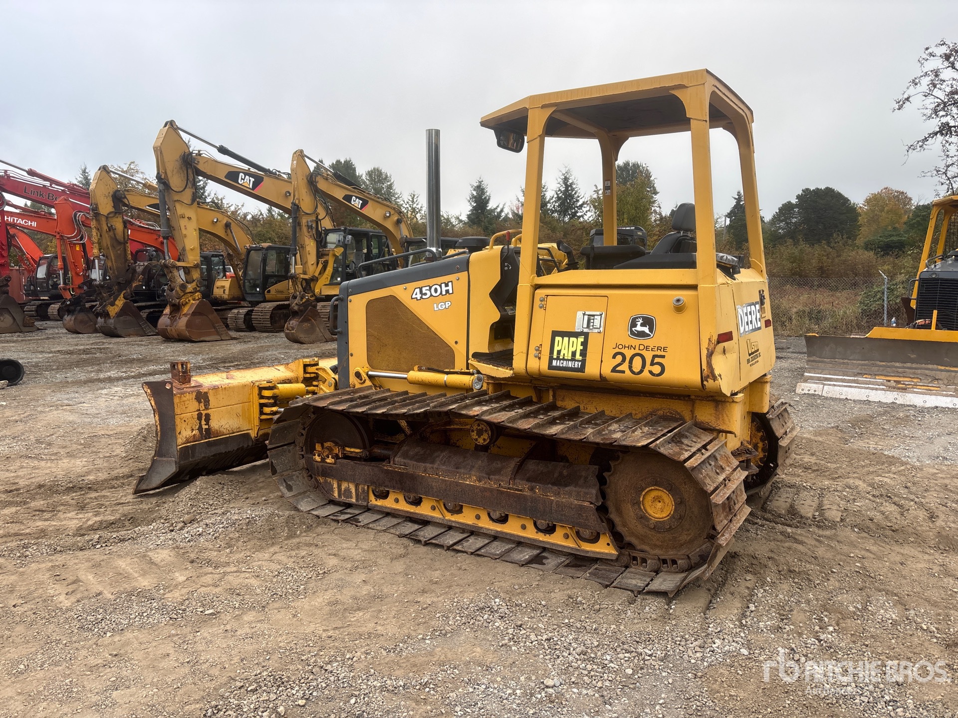 2004 John Deere 450H LGP
