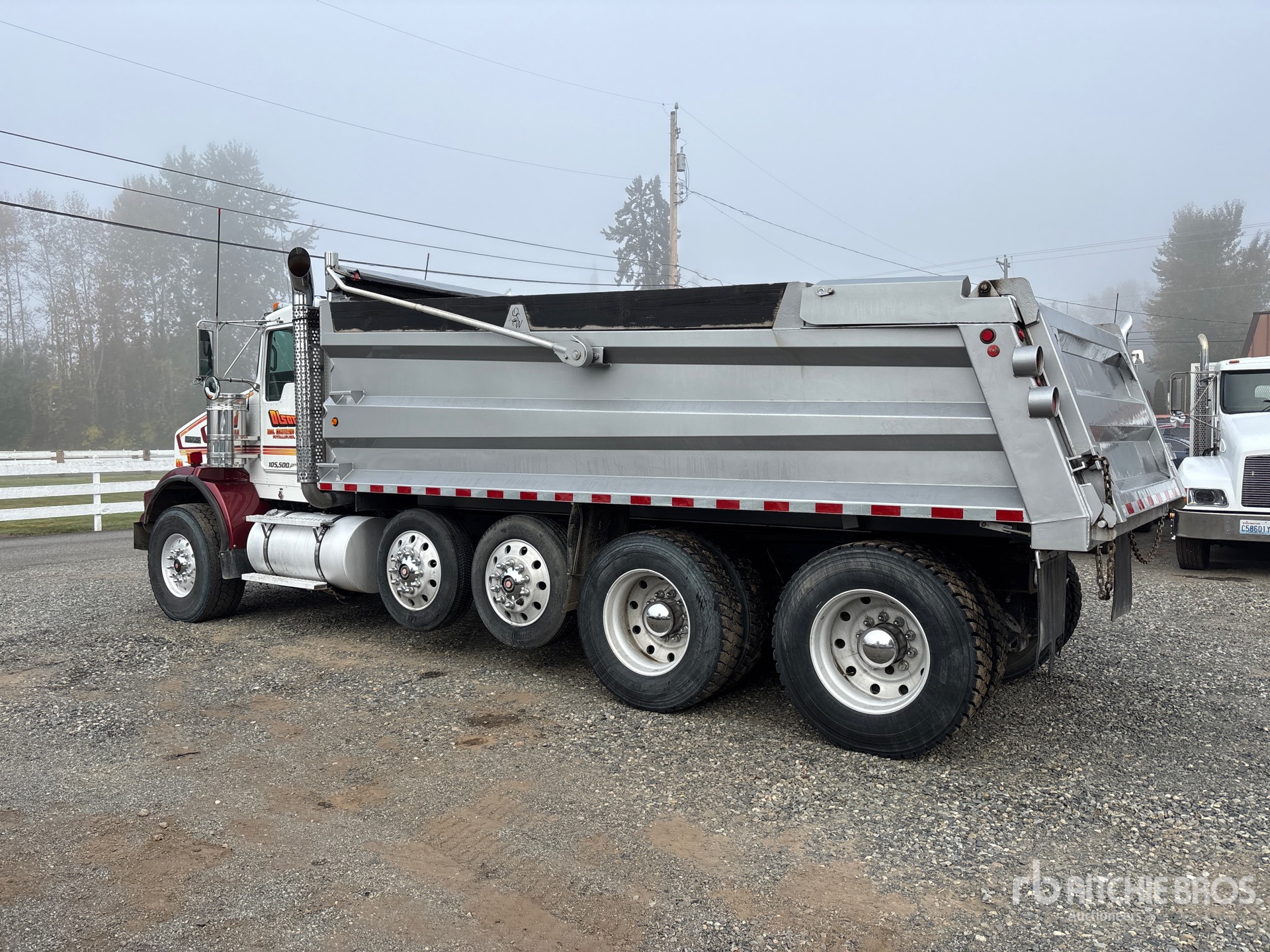 2020 Kenworth T800