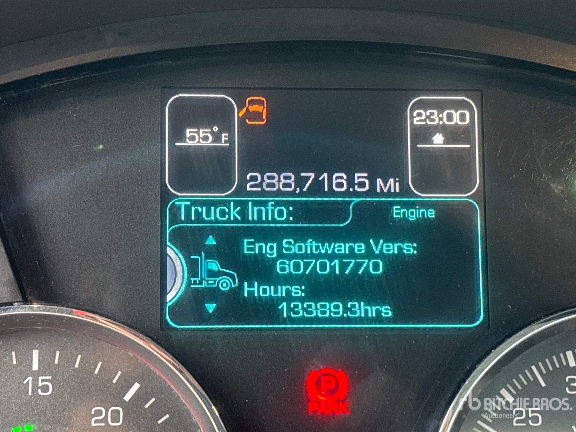 2019 Kenworth T880