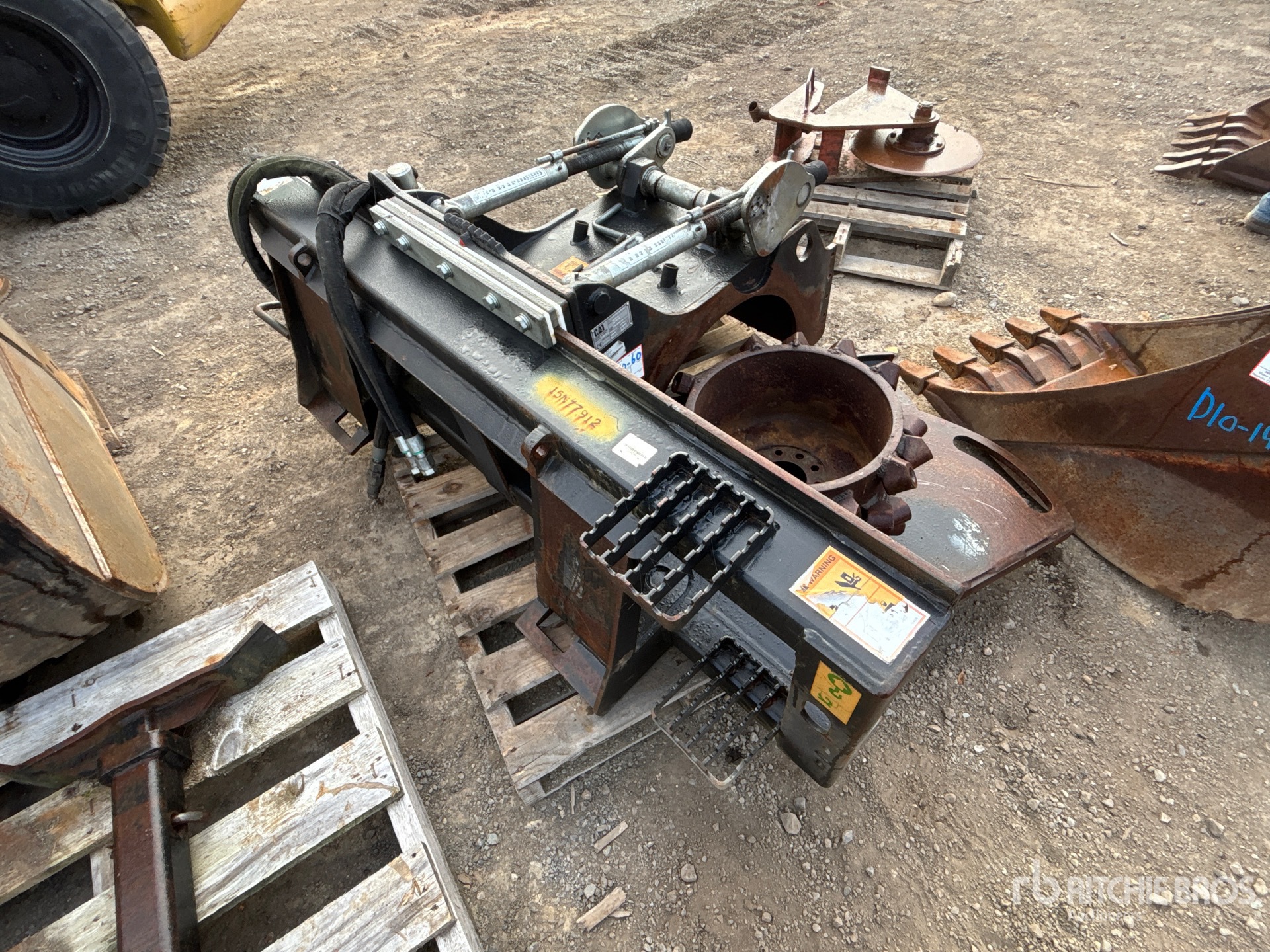 2014 Caterpillar 12 IN (INOPERABLE)
