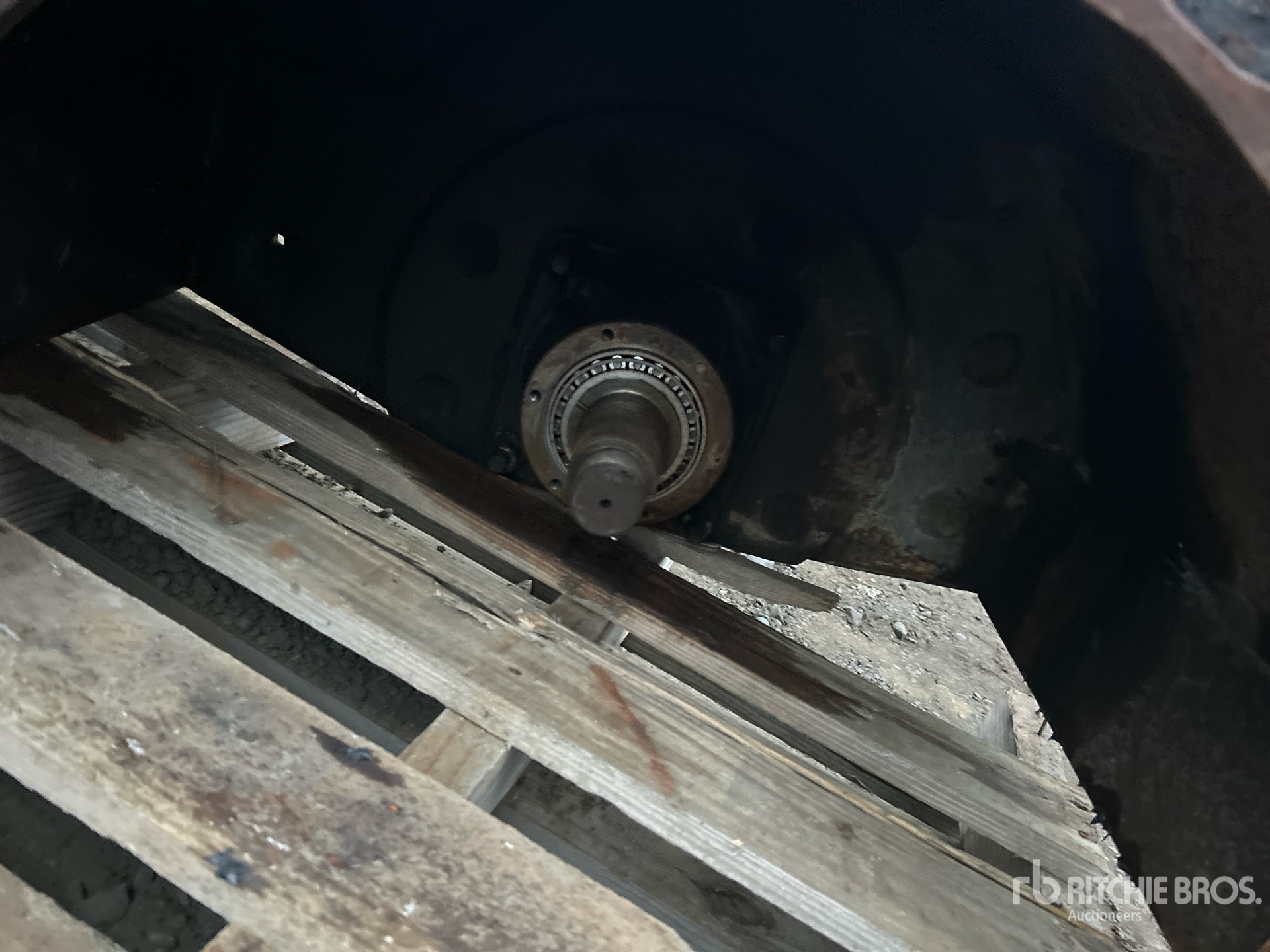 2014 Caterpillar (Inoperable)