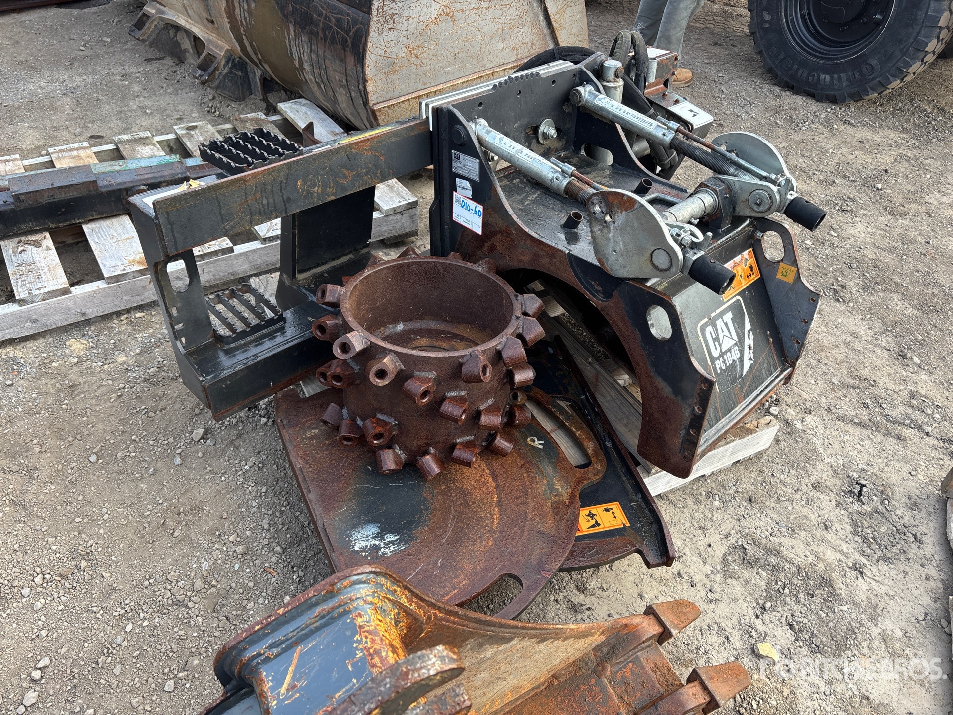 2014 Caterpillar 12 IN (INOPERABLE)