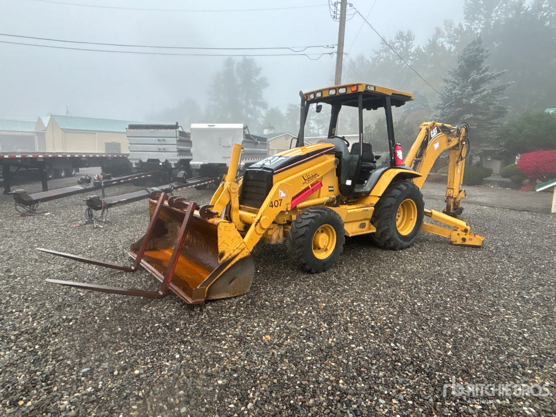 Photo of 2005 Caterpillar 420D