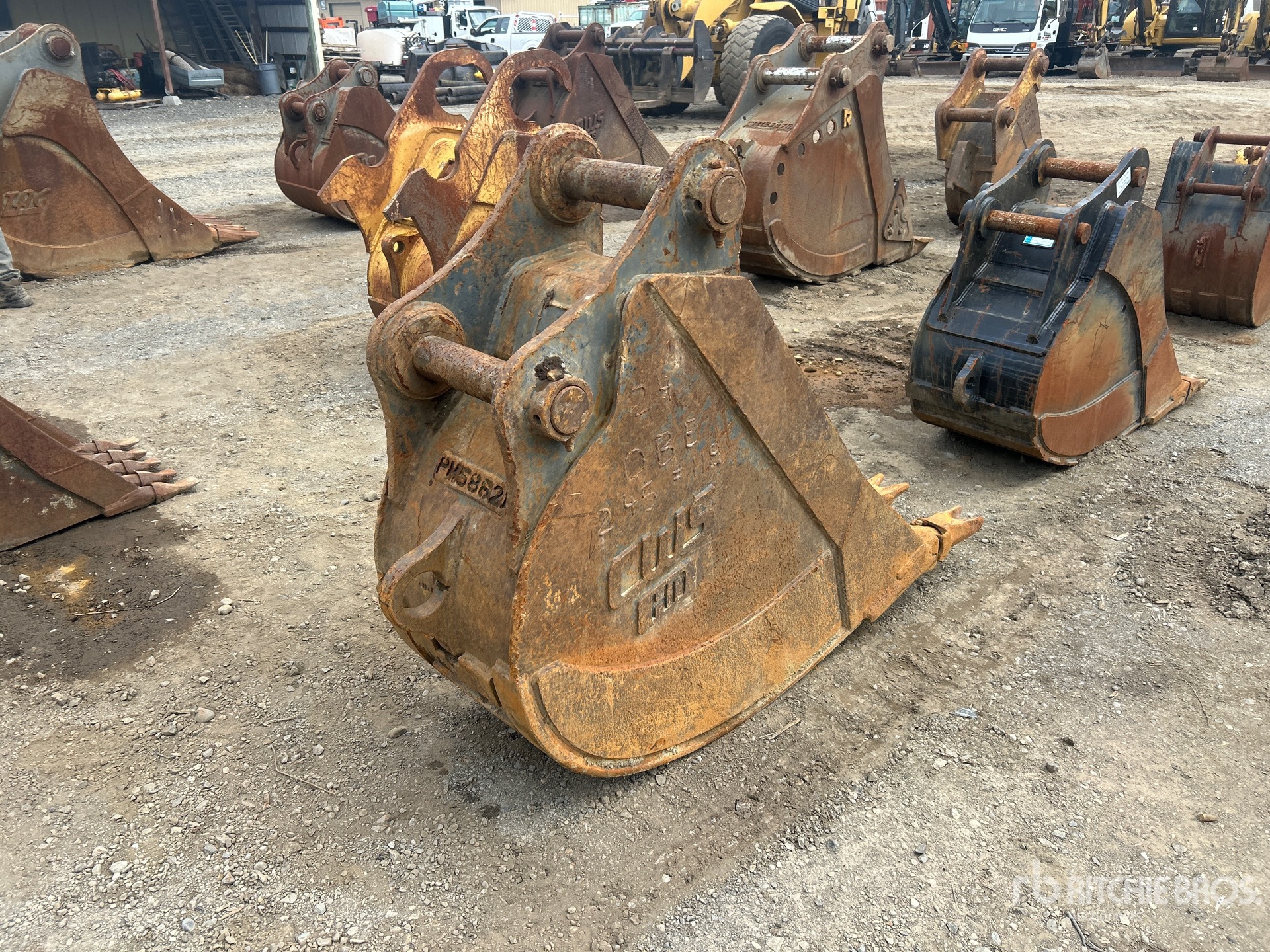 CWS 24 IN DIGGING