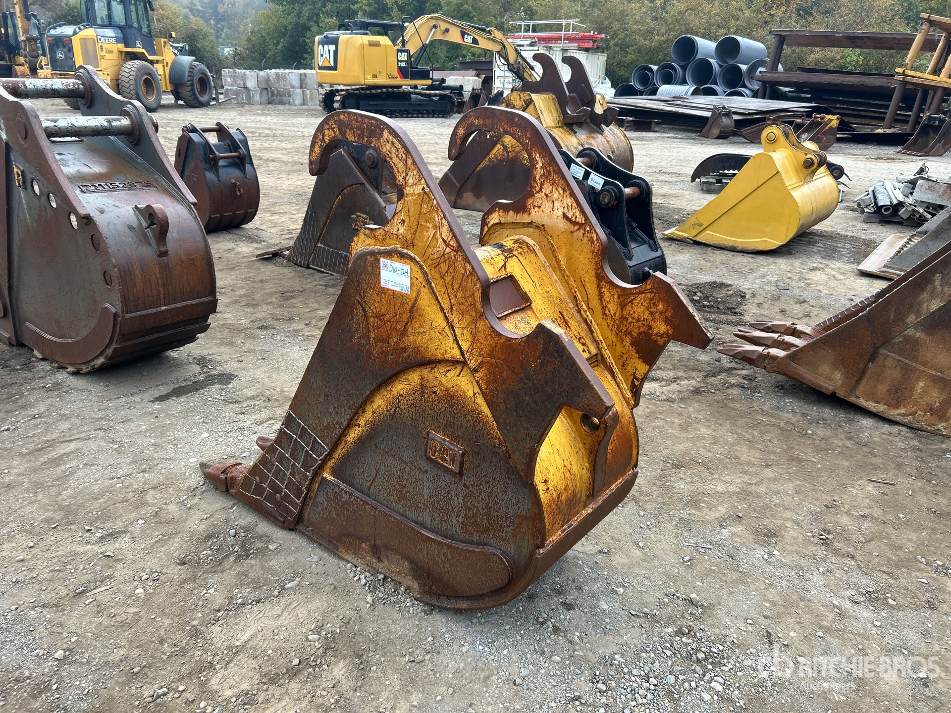 Caterpillar 24 IN Q/C DIGGING