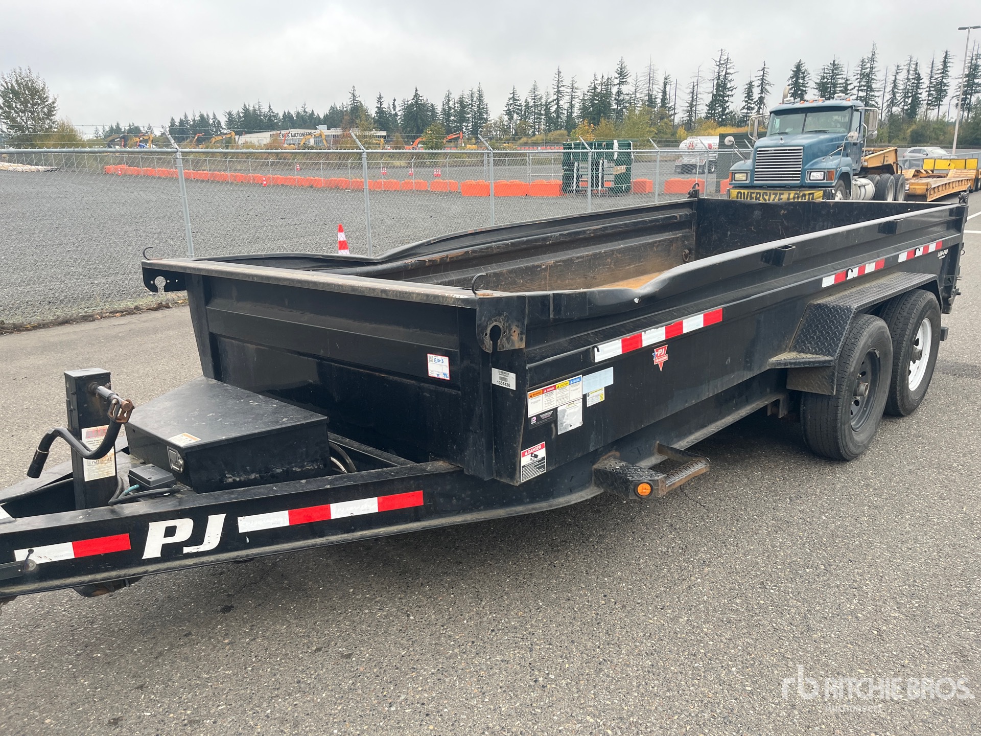 2021 Pj Trailers 16 FT T/A