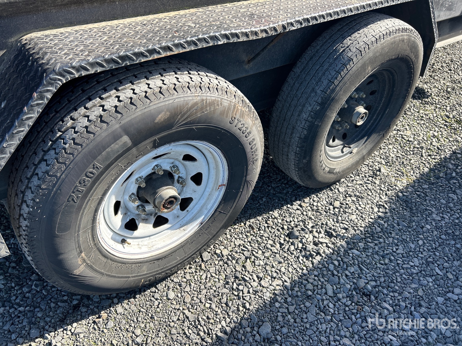 2021 Pj Trailers 16 FT T/A