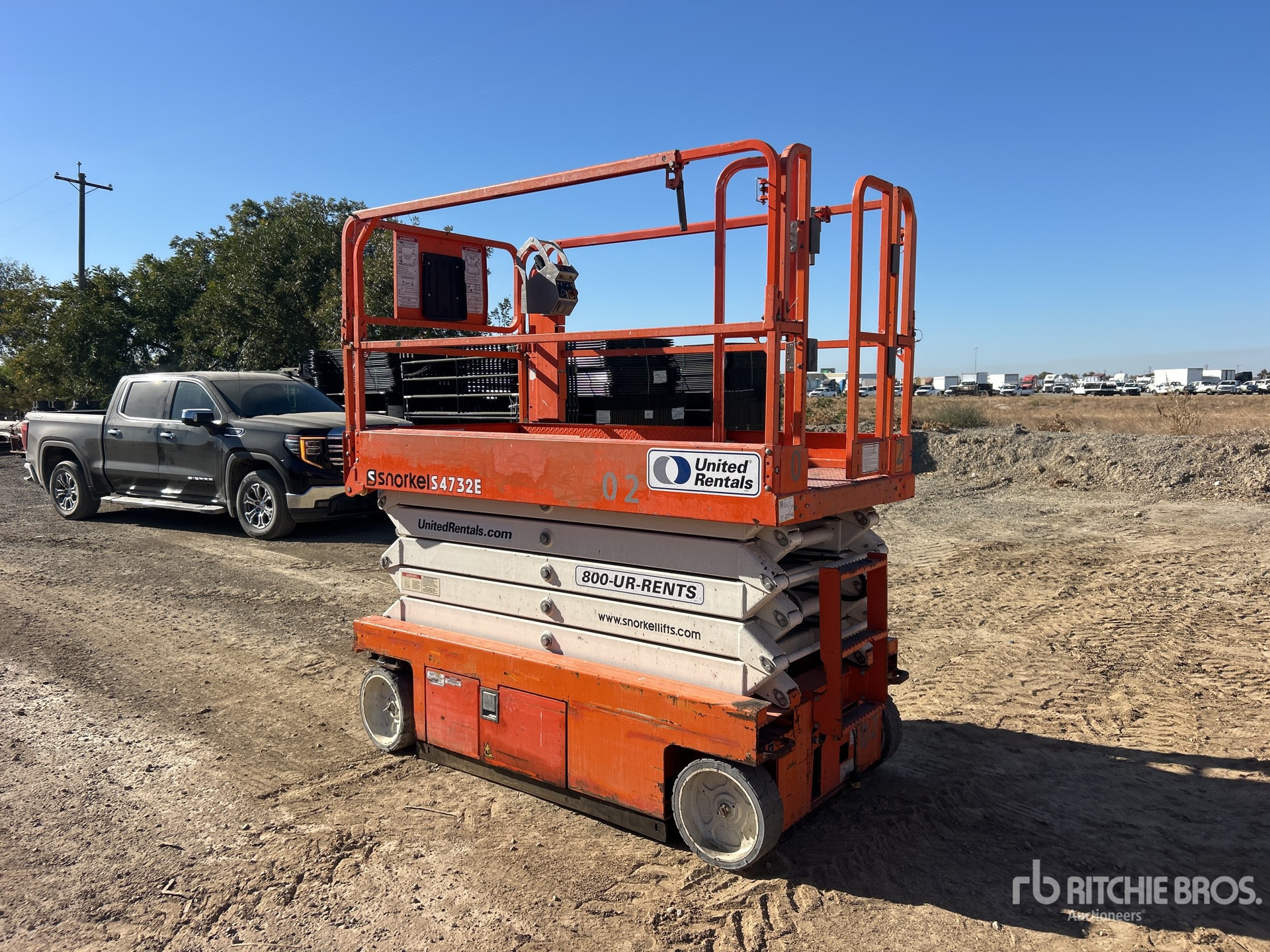 2015 Snorkel S4732E