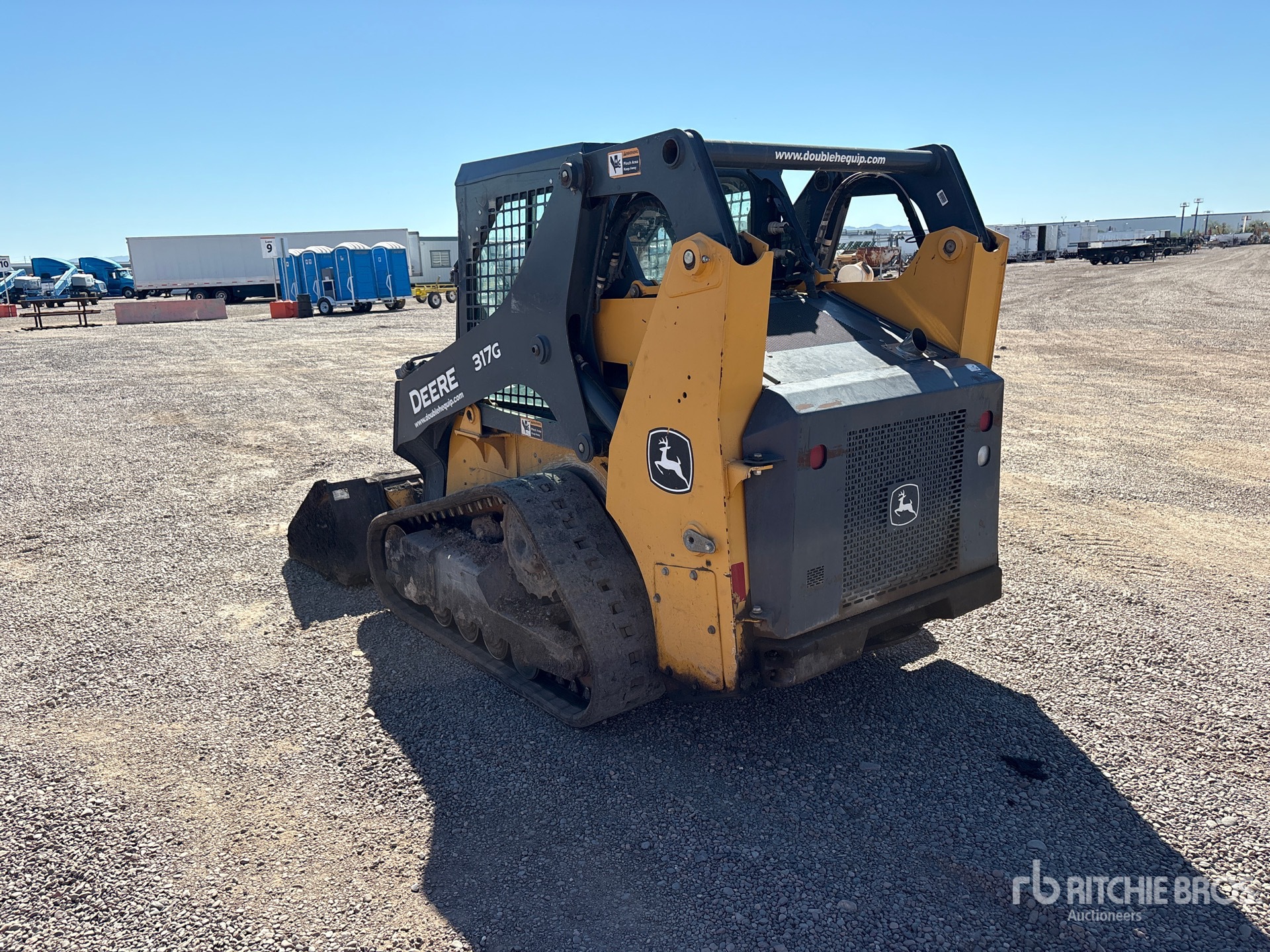 2019 John Deere 317G