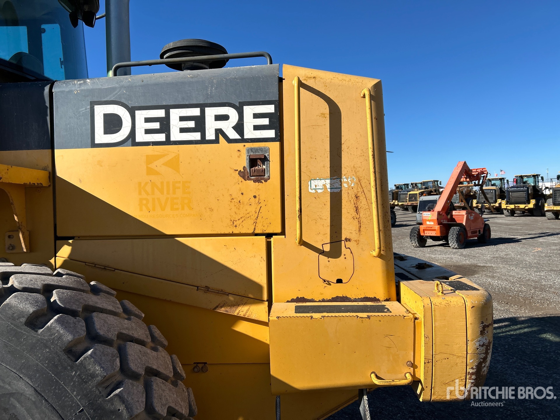 2004 John Deere 644J