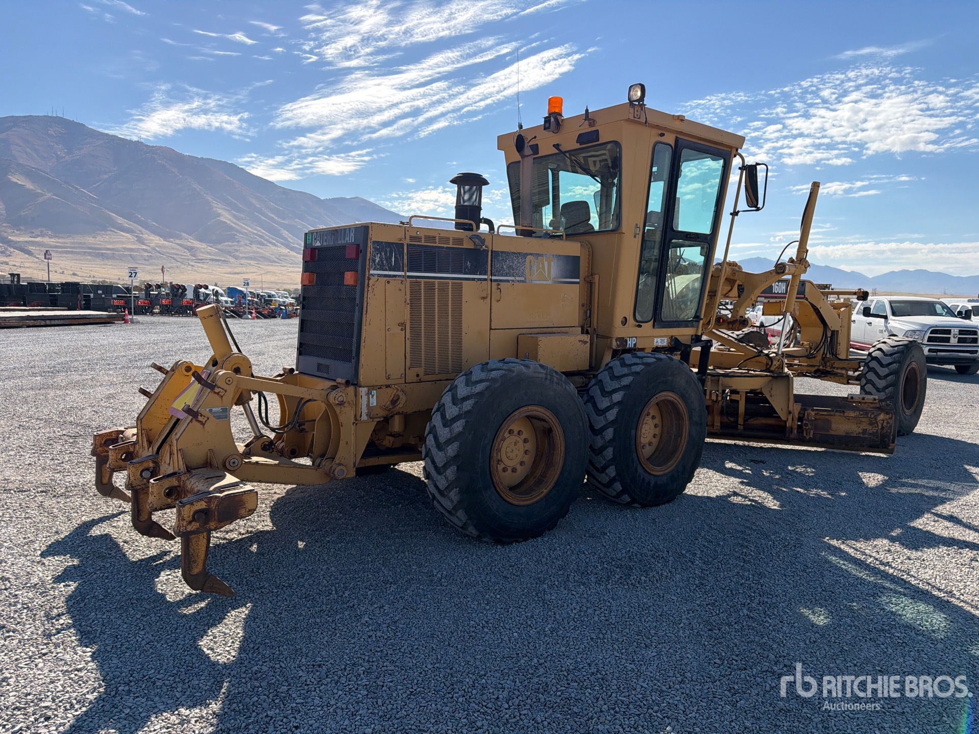 1998 Caterpillar 160H