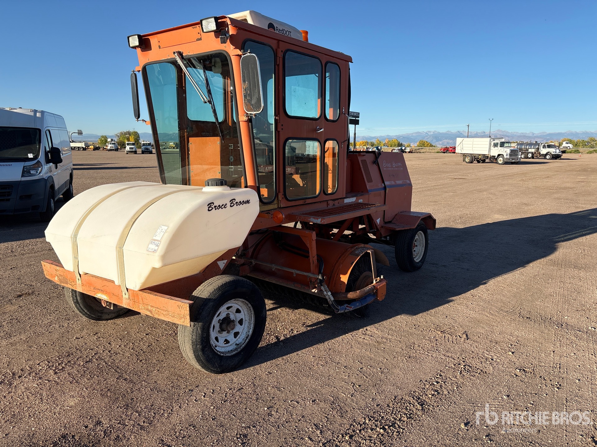 Photo of 1999 Broce Broom RCT 350