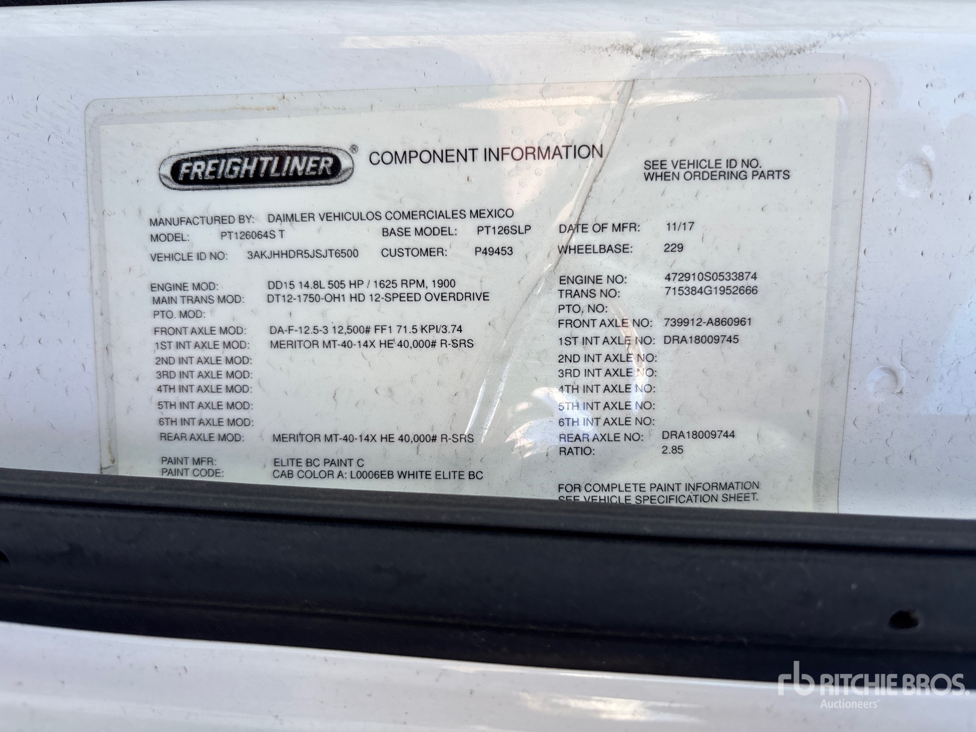 2018 Freightliner CASCADIA 126