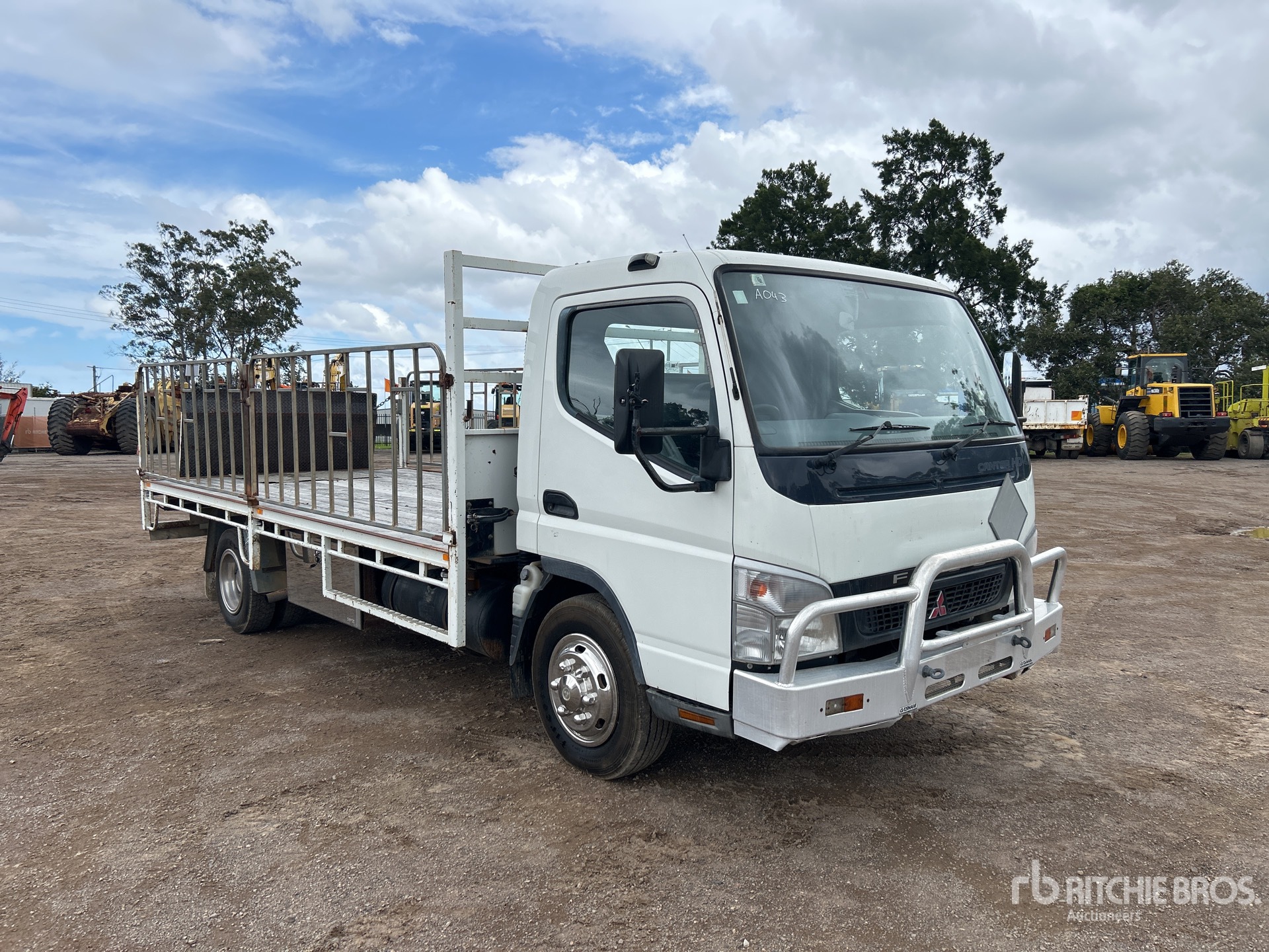 2006 Mitsubishi CANTER 7/800