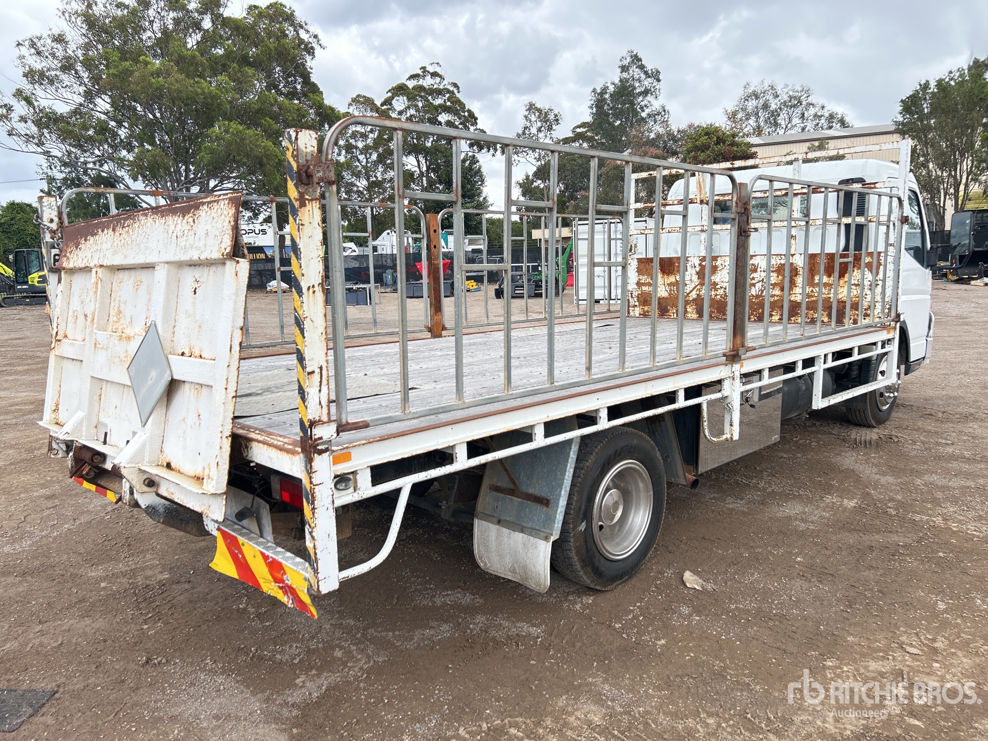 2006 Mitsubishi CANTER 7/800
