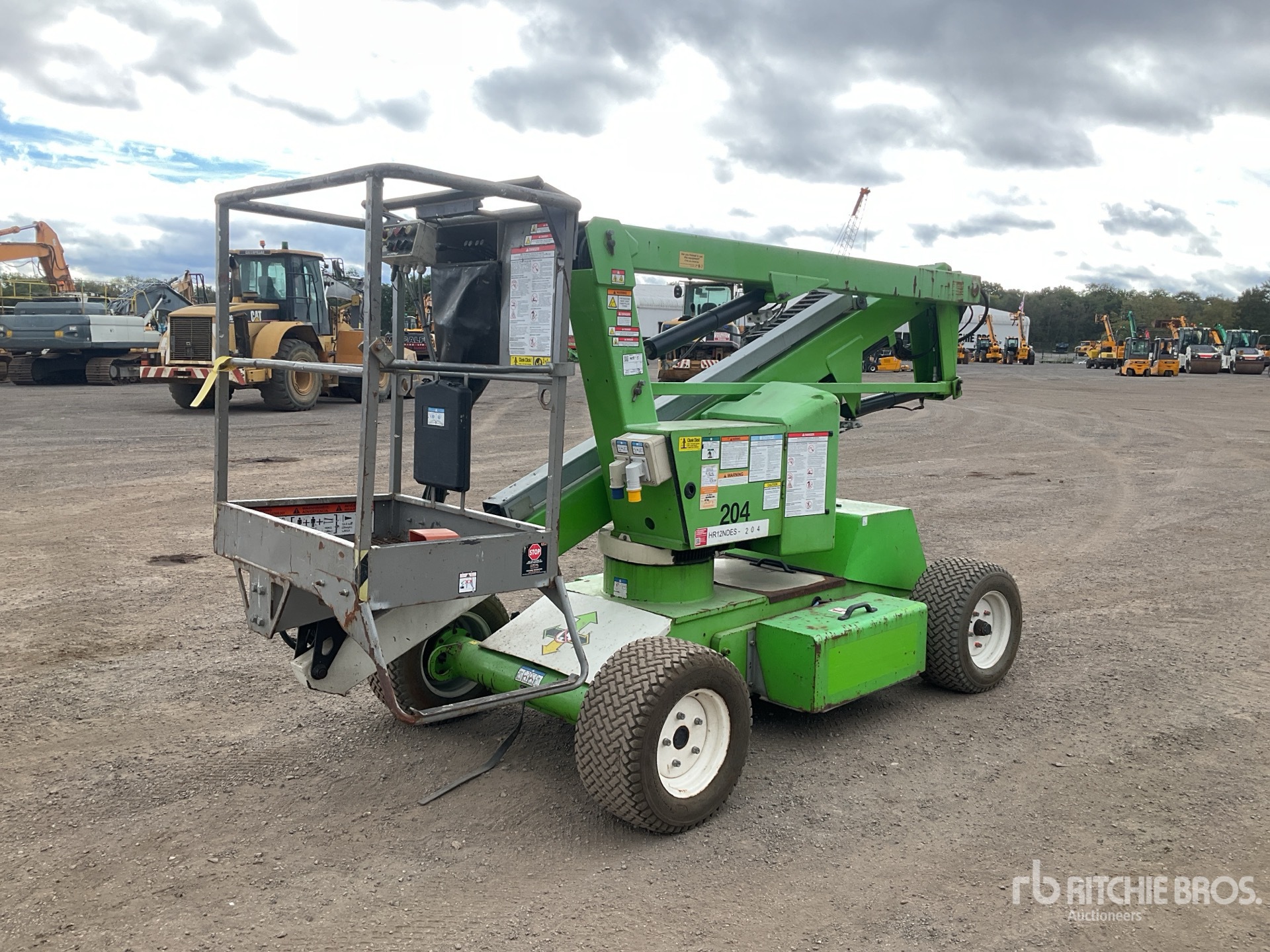 2015 Niftylift HR12NDE