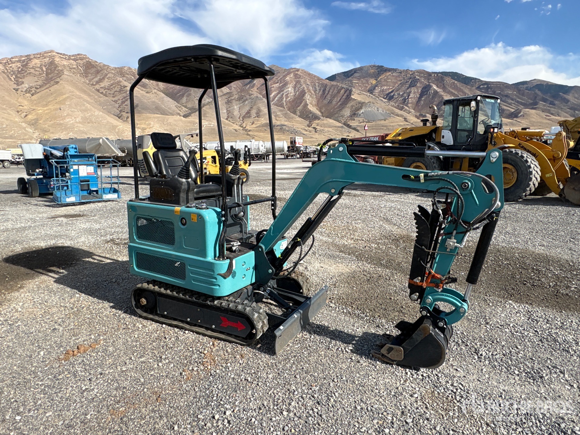 2025 MACHPRO 328-TURQUOISEBL